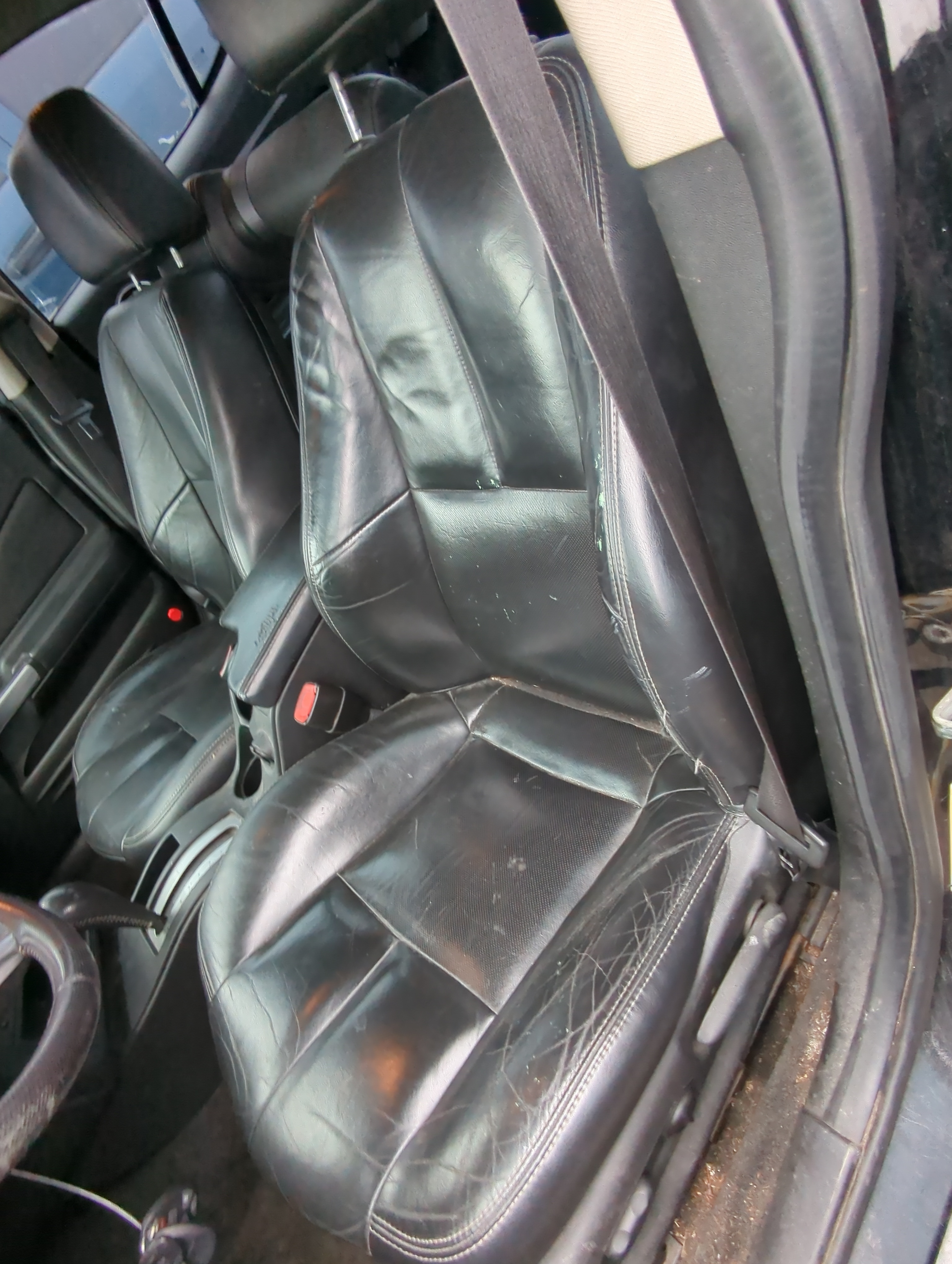 Picture of 2006-2008 Pontiac Grand Prix Driver Front Seat Oem 847139