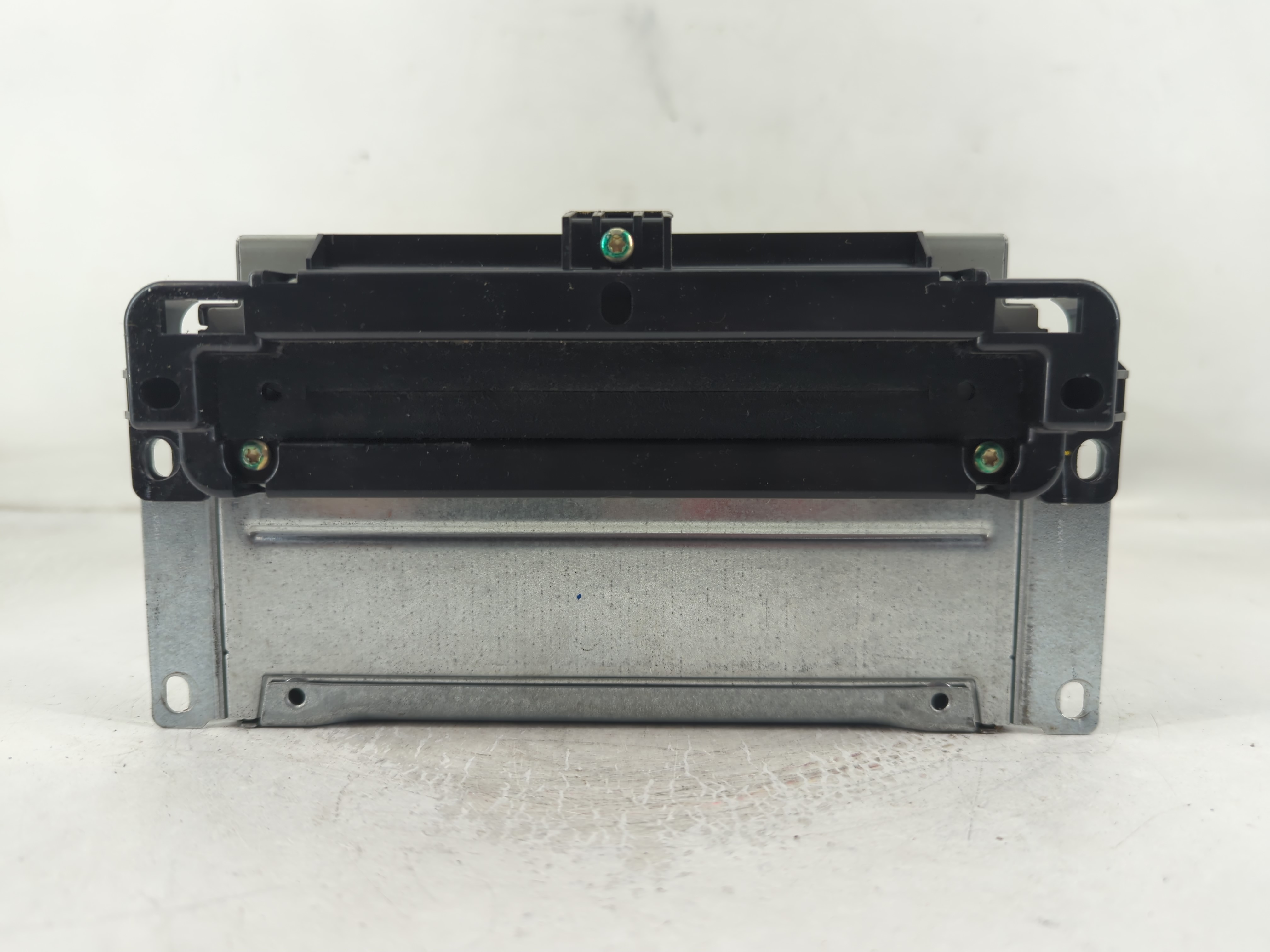 2013-2013 Dodge Journey Am Fm Cd Player Radio Receiver 847314 - Oemusedautoparts1.com