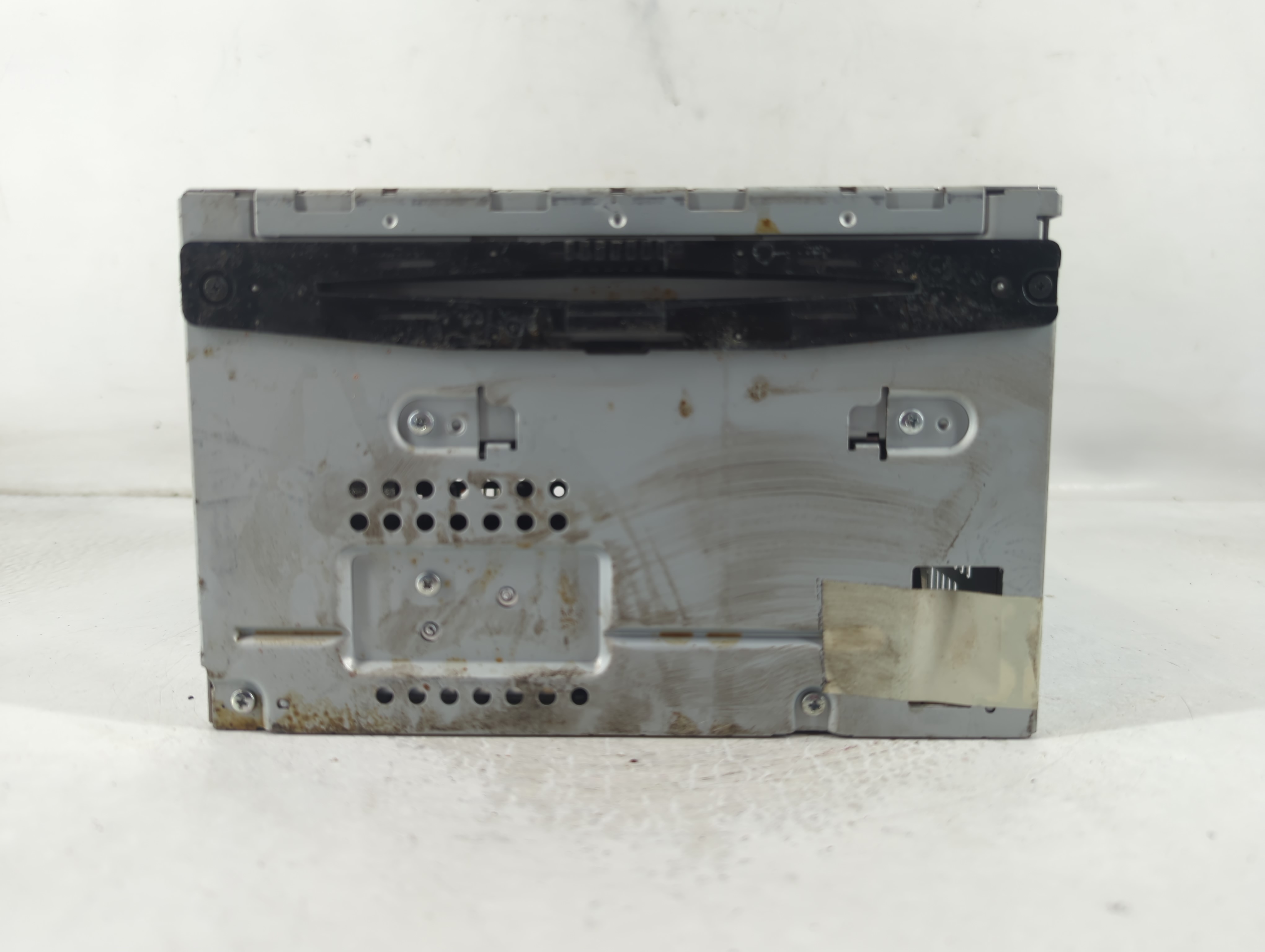 2010-2010 Ford Fusion Am Fm Cd Player Radio Receiver 847320 - Oemusedautoparts1.com