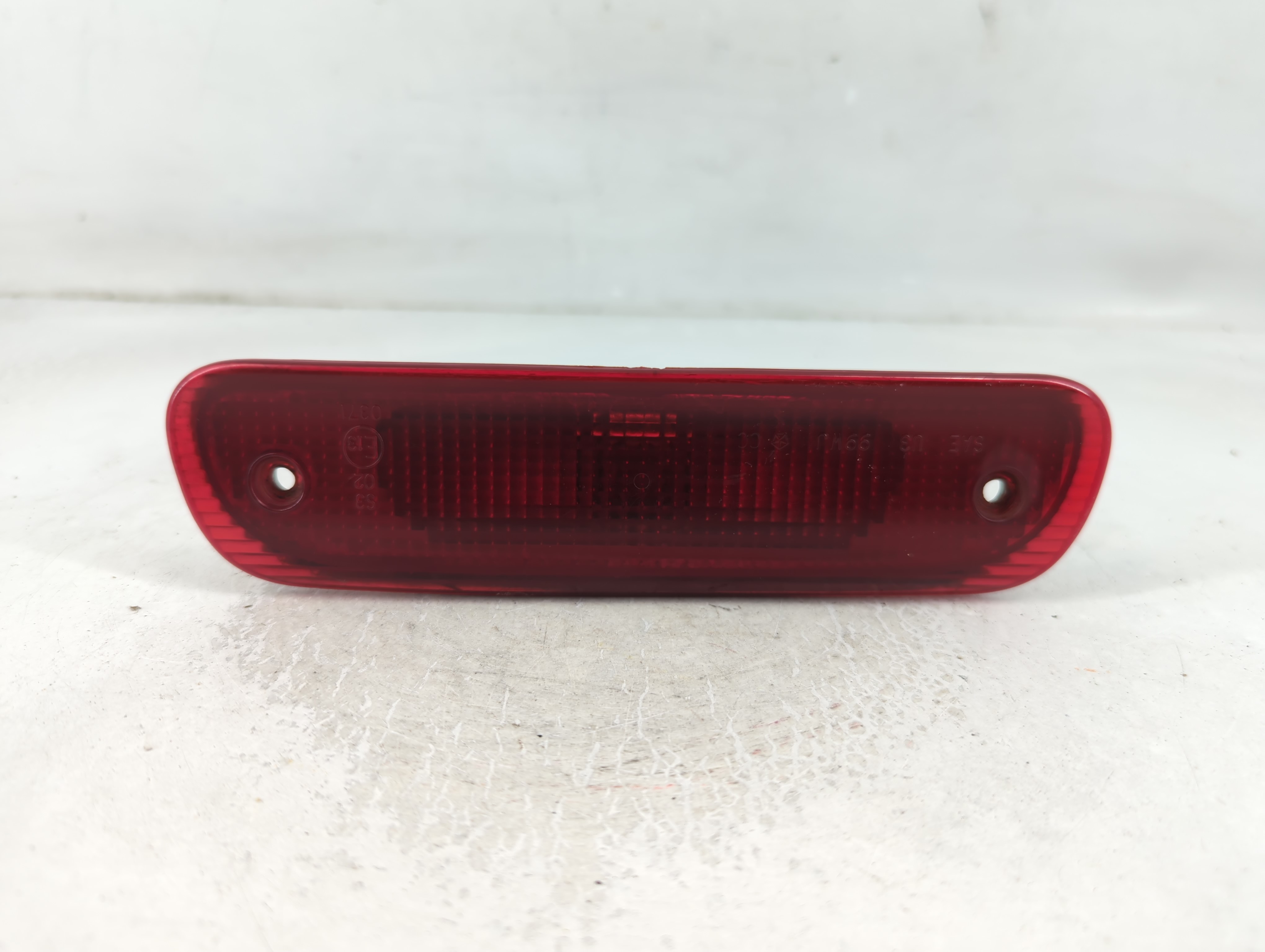 Picture of Mazda Miata Passenger Right Side Tail Light Taillight Oem 847330