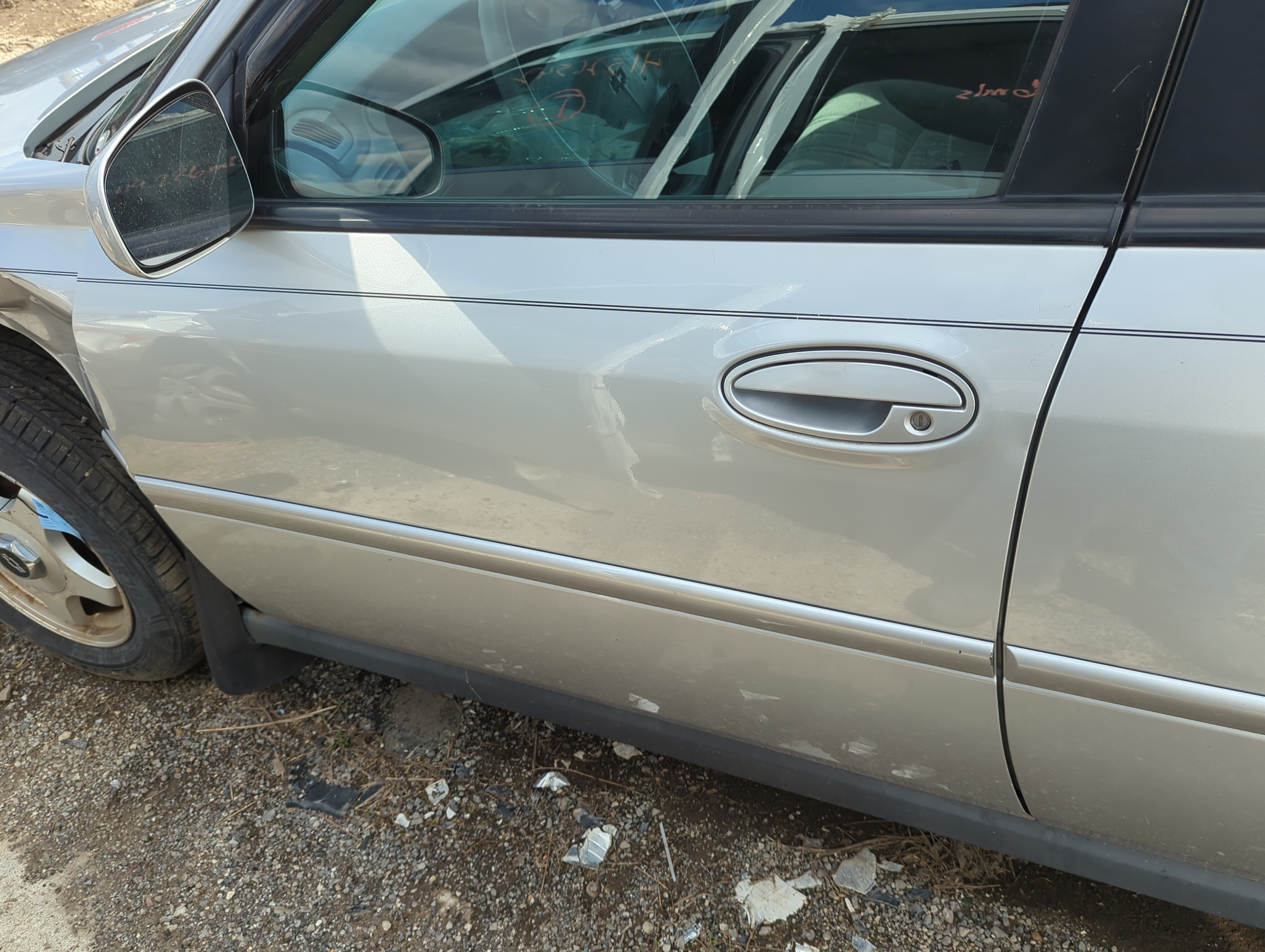 Picture of 2000-2005 Chevrolet Impala Driver Front Door Oem 847367