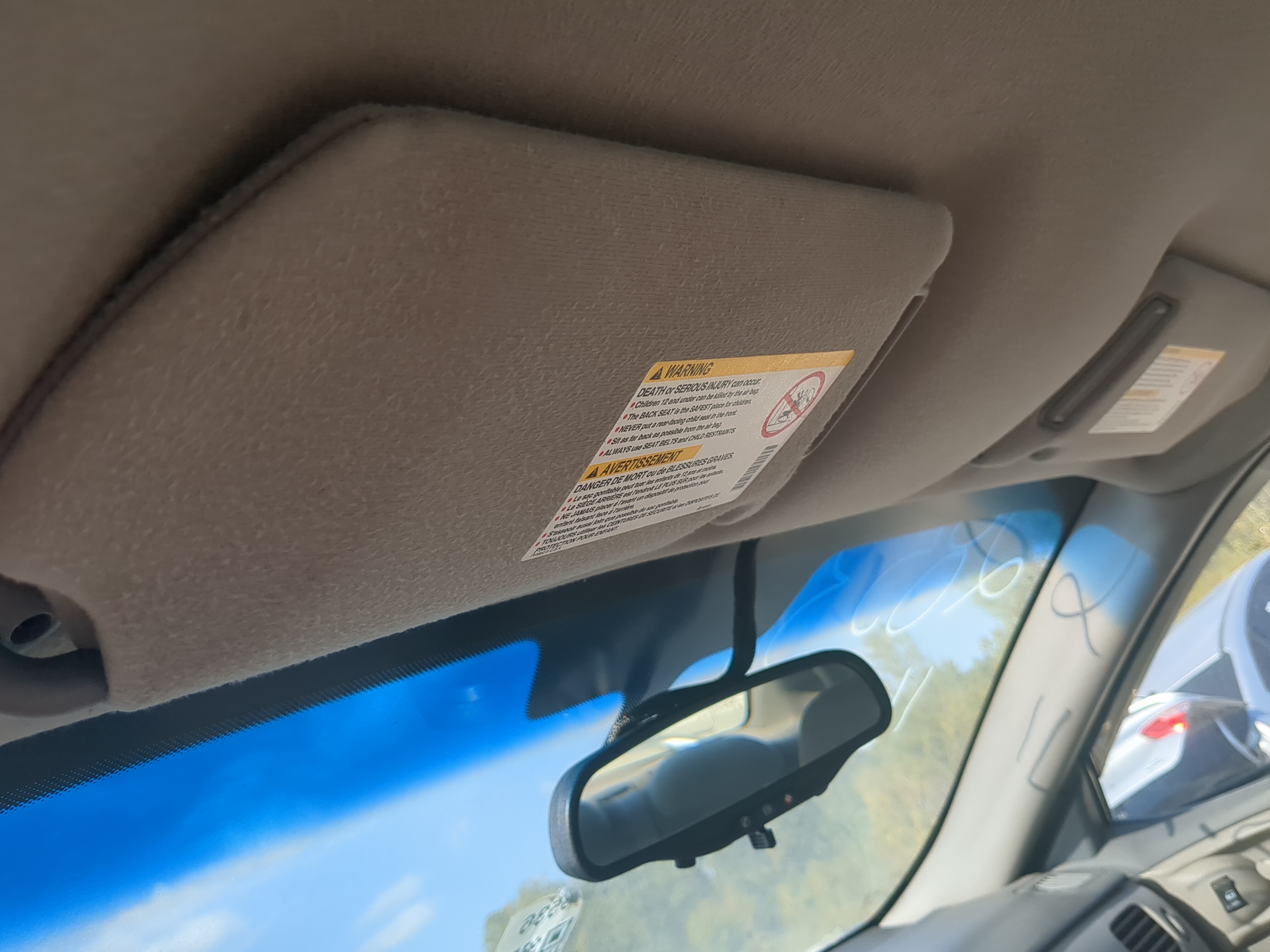 2000-2005 Chevrolet Impala Driver Sun Visor Mirror Left Sunvisor 847423 - Oemusedautoparts1.com