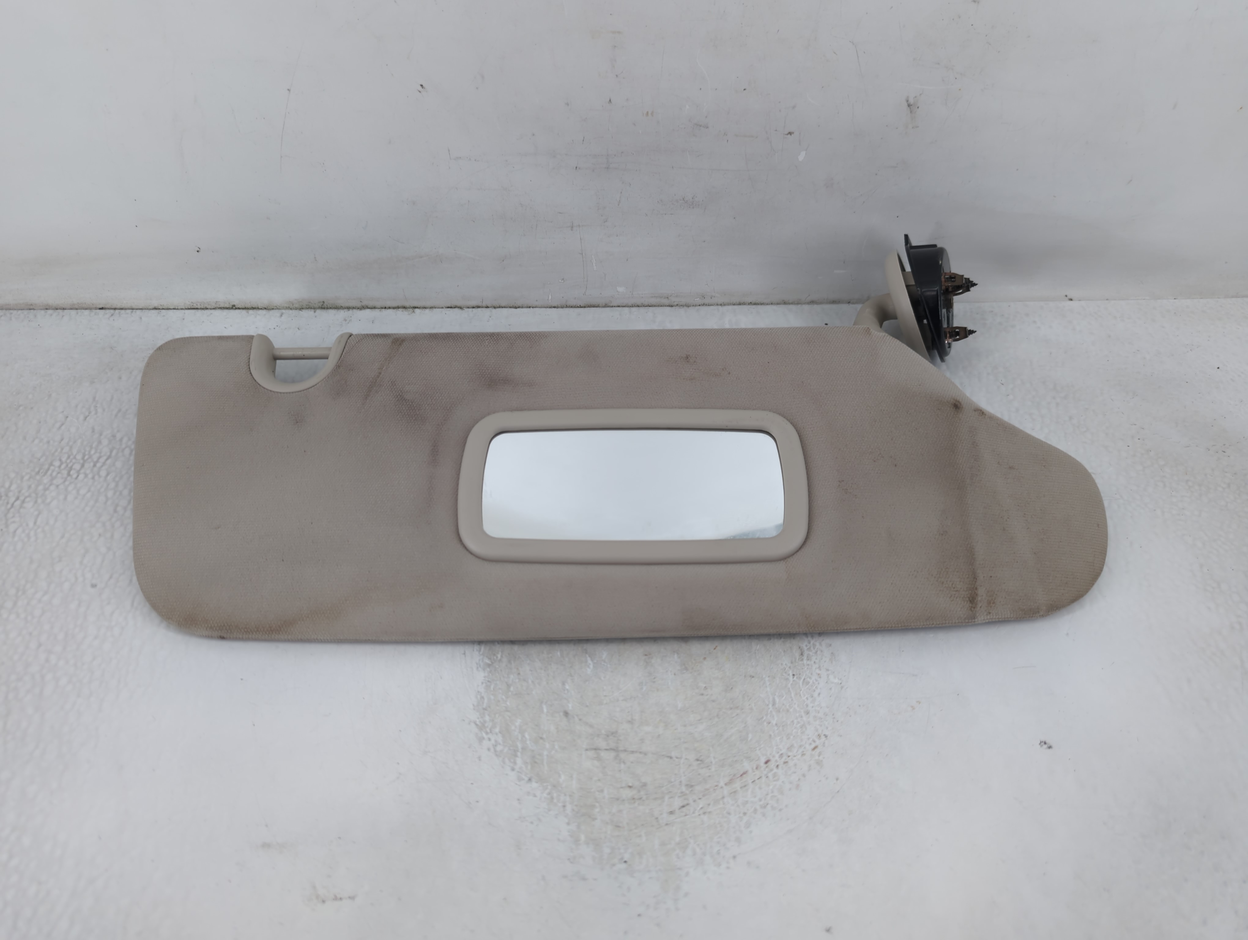Picture of Dodge Caravan Driver Sun Visor Mirror Left Sunvisor Grey 847515