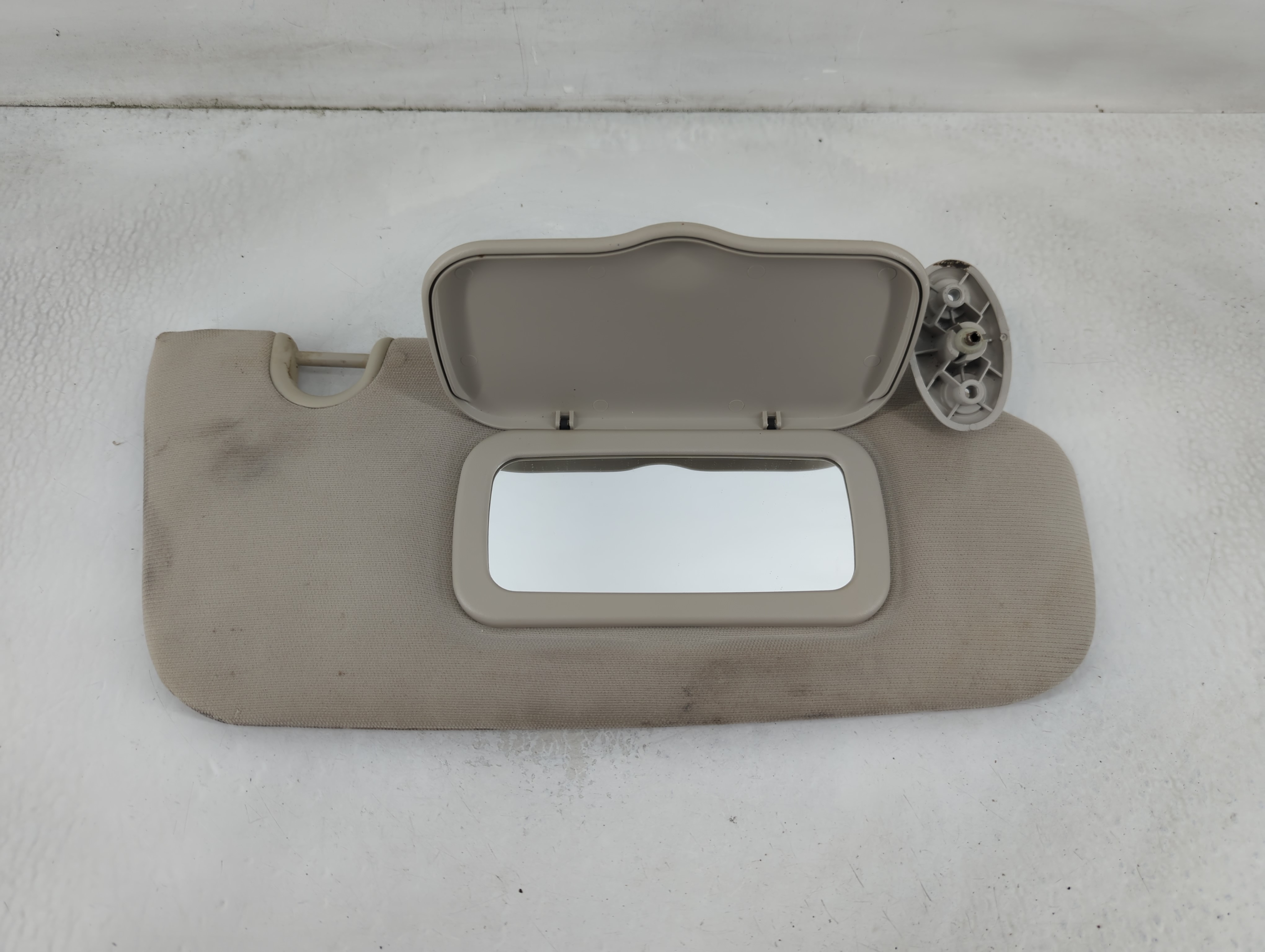 Picture of 2010-2017 Jeep Patriot Passenger Sun Visor Mirror Right Sunvisor Grey 847715
