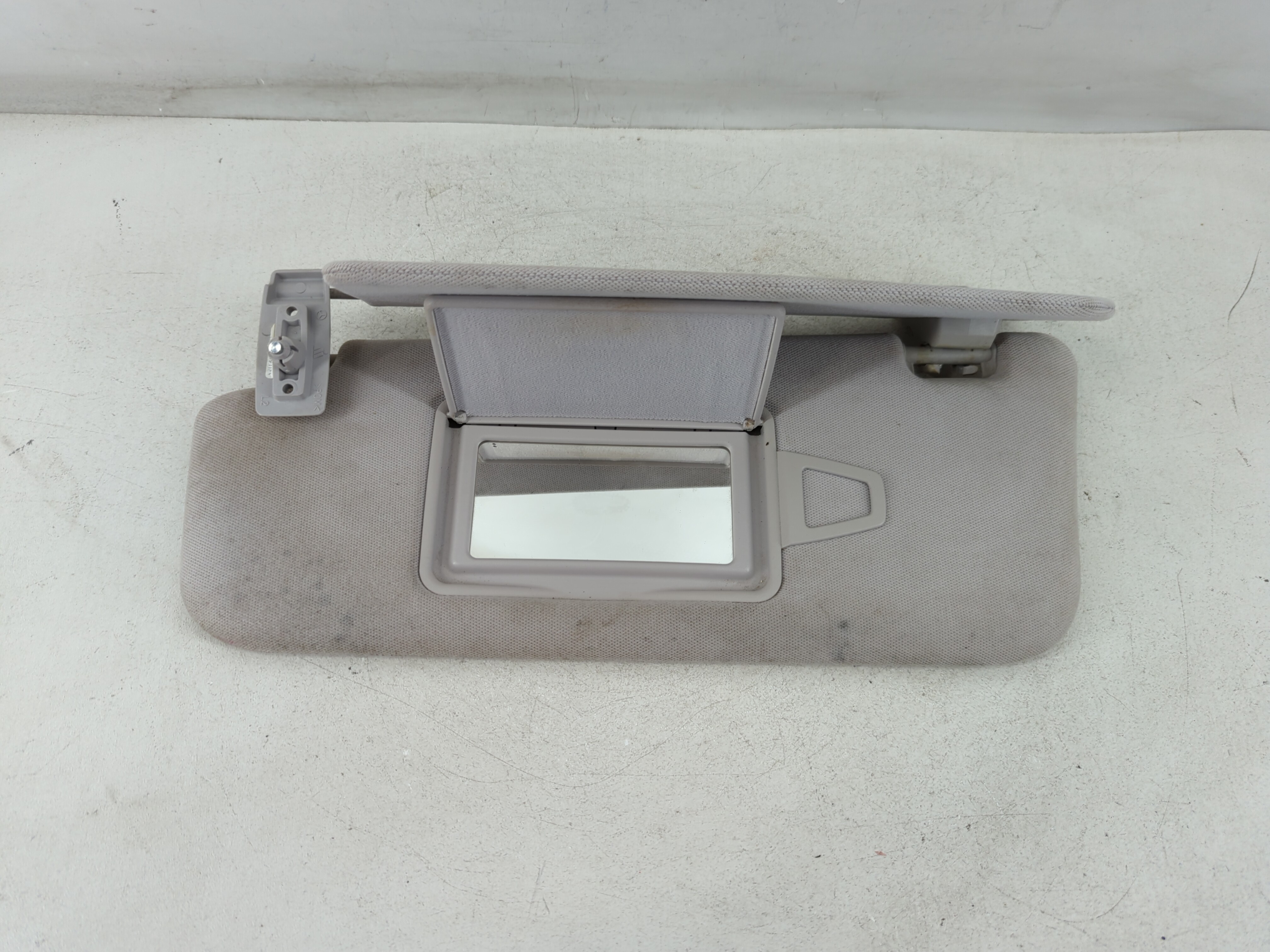 Picture of 2006-2009 Mercedes-benz E350 Driver Sun Visor Mirror Left Sunvisor Grey 847725