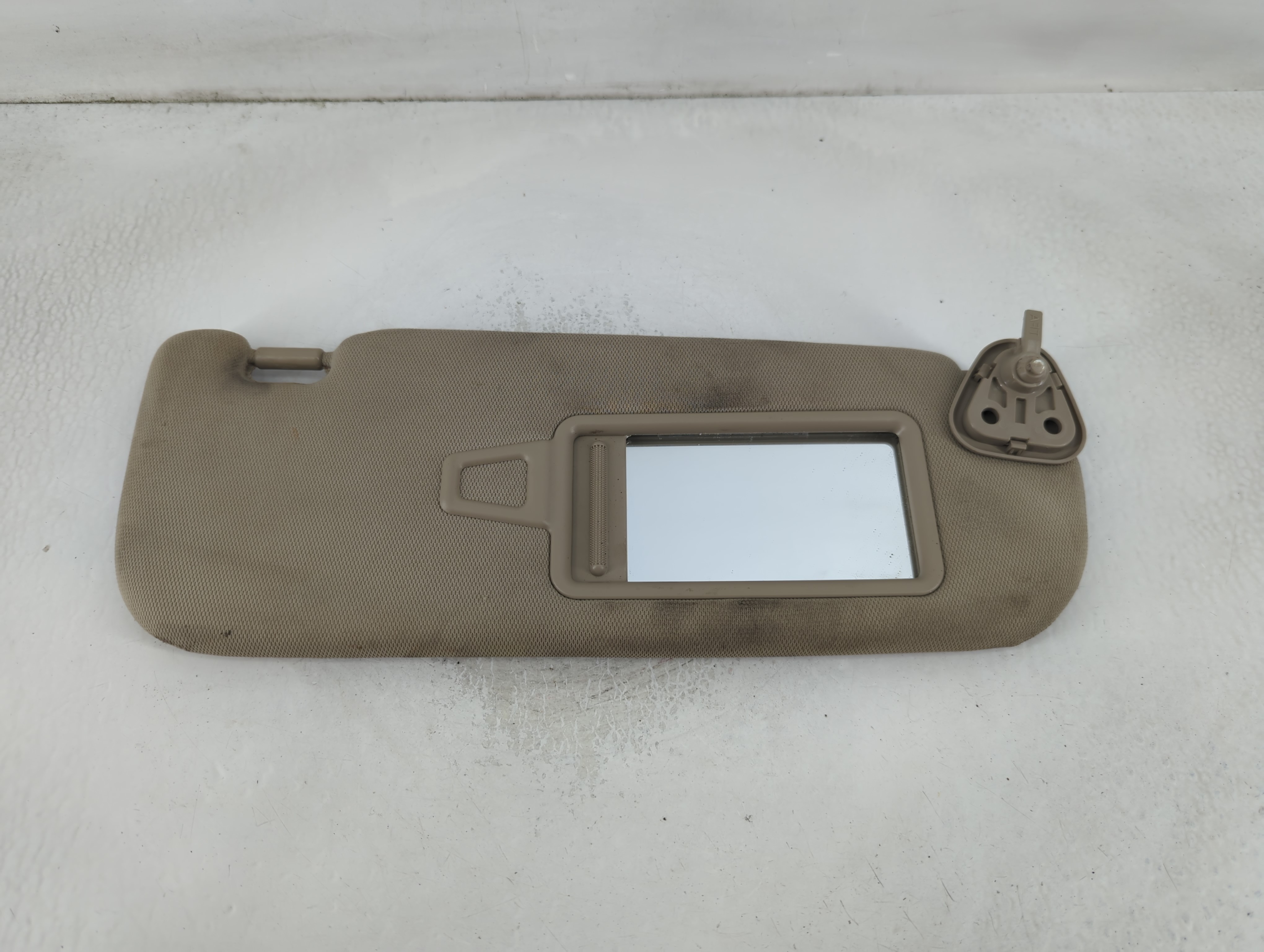 2011-2016 Kia Optima Driver Sun Visor Mirror Left Sunvisor Dark Beige 847811 - Oemusedautoparts1.com