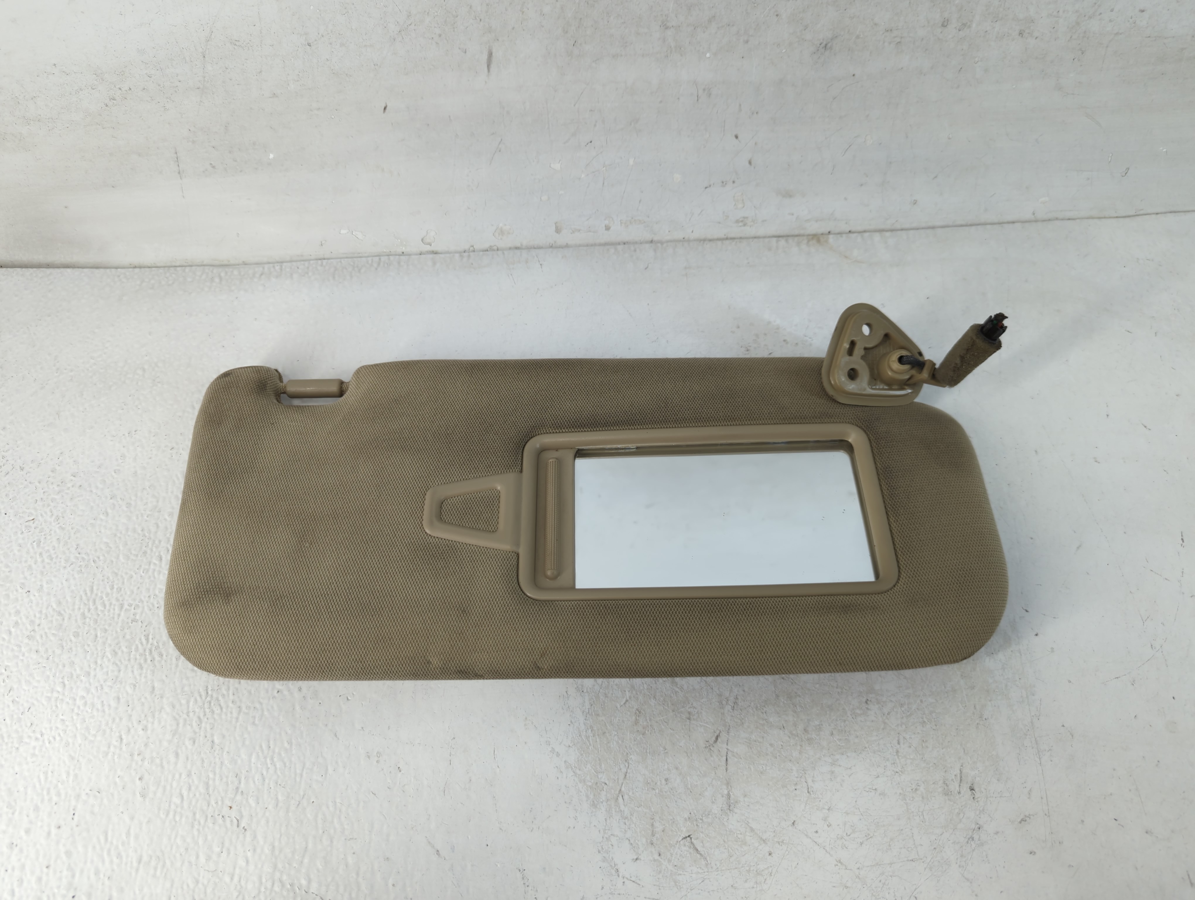 2007-2010 Hyundai Elantra Passenger Sun Visor Mirror Right Sunvisor 847865 - Oemusedautoparts1.com