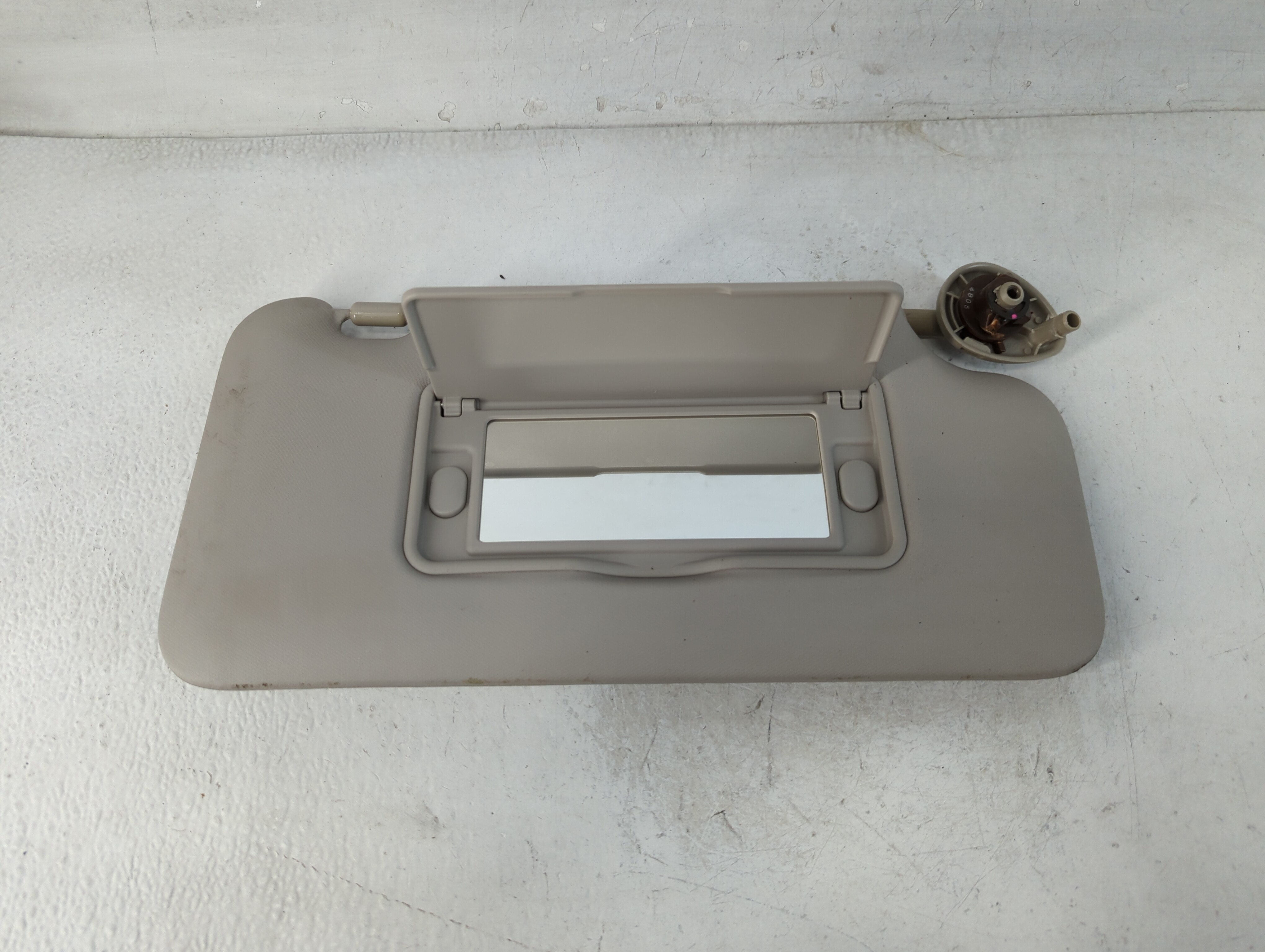 2015-2020 Honda Fit Passenger Sun Visor Mirror Right Sunvisor Grey 847882 - Oemusedautoparts1.com