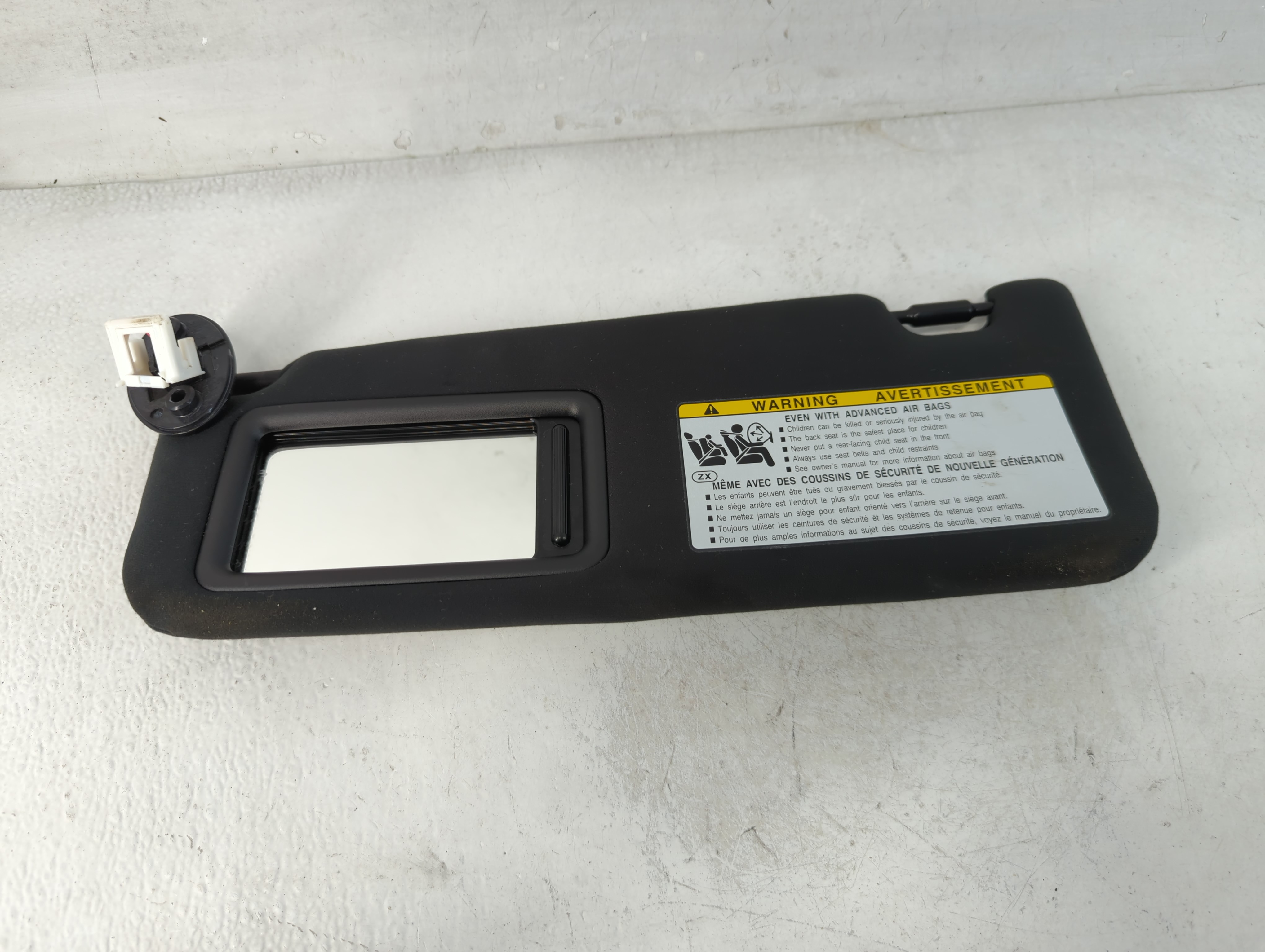 Picture of 2022 Lexus Ls500 Driver Sun Visor Mirror Left Sunvisor Black 847931