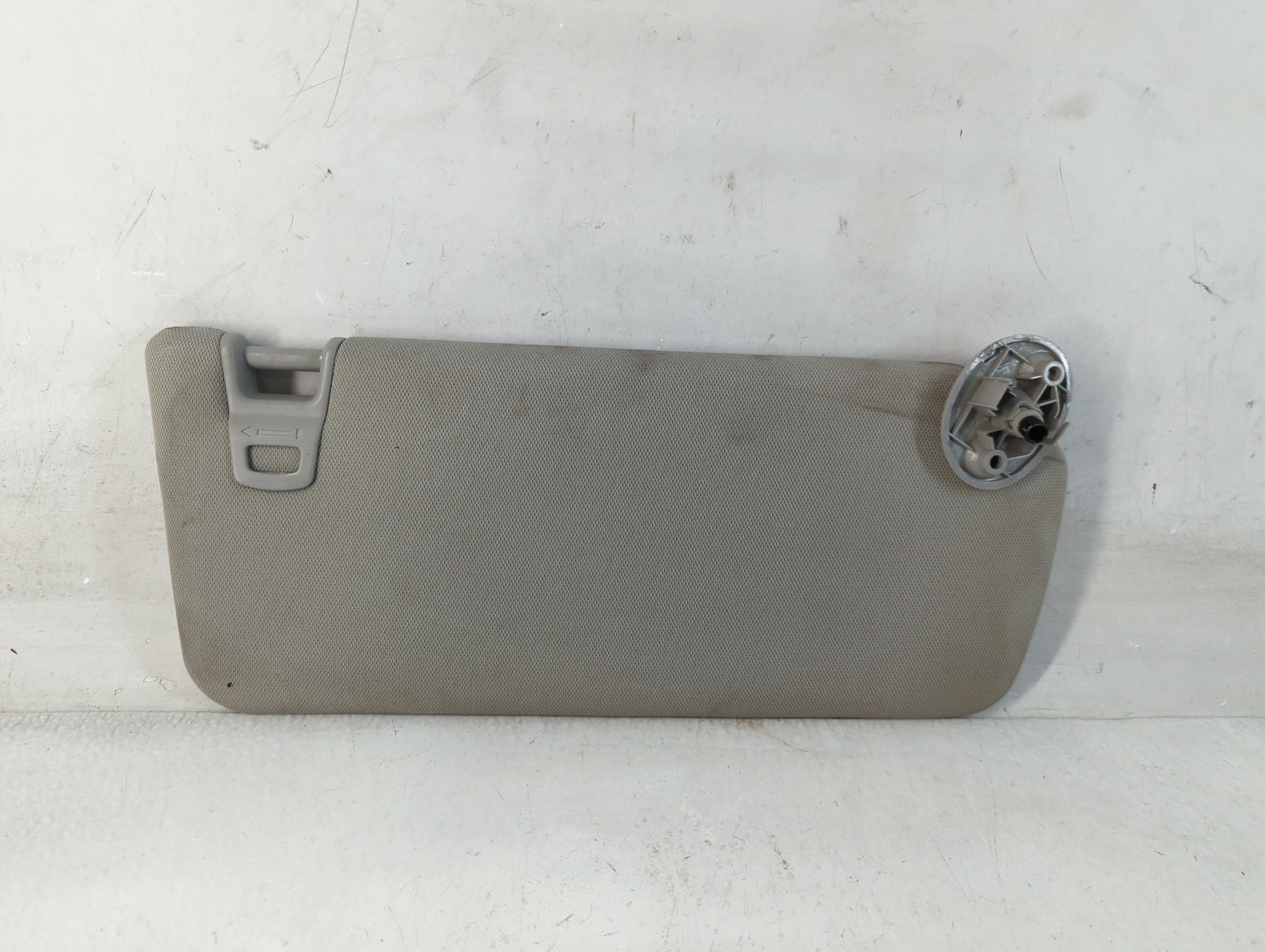 2016-2022 Toyota Tacoma Passenger Sun Visor Mirror Right Sunvisor Grey 847948 - Oemusedautoparts1.com