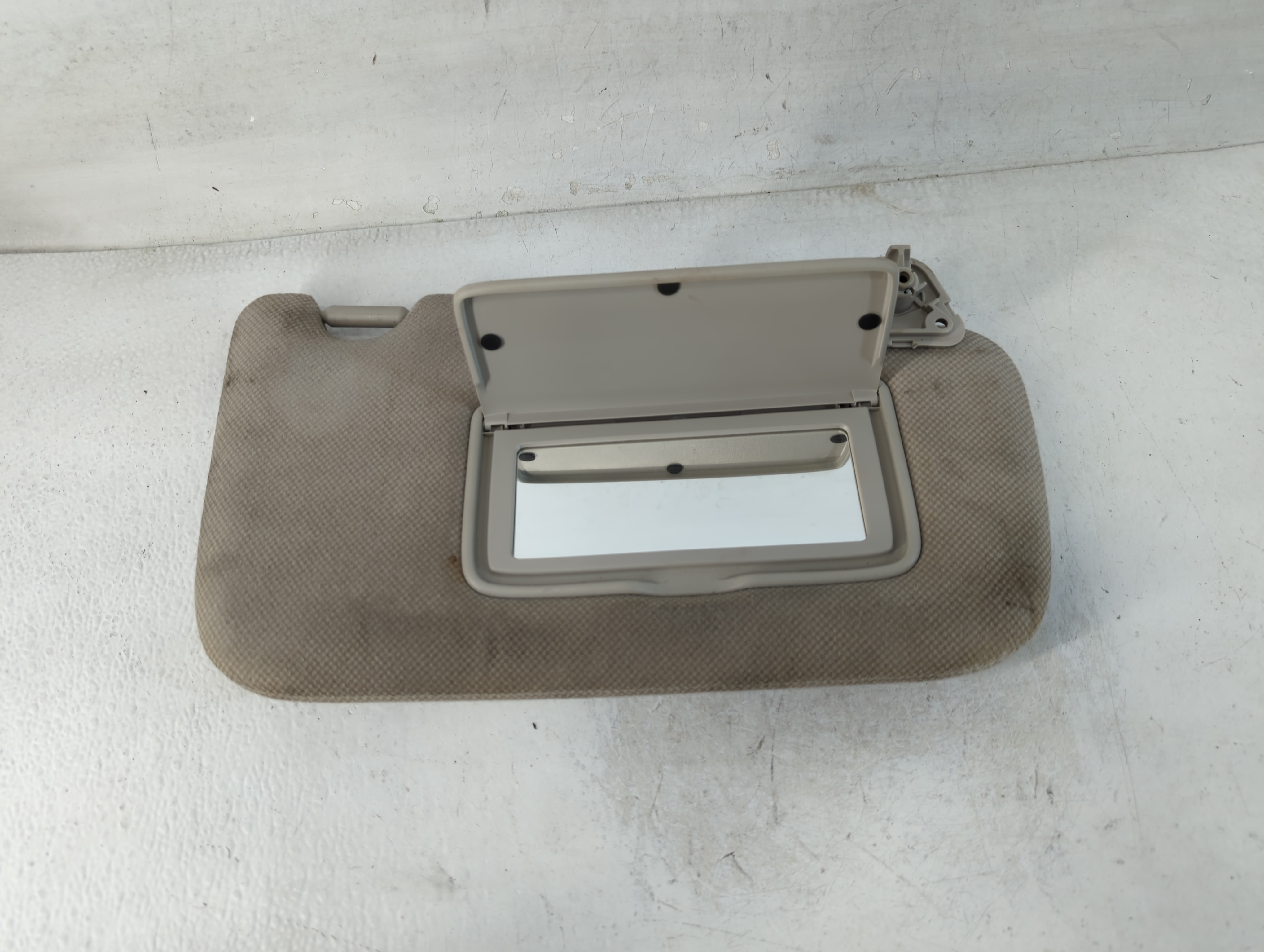 Picture of 2013-2019 Nissan Sentra Passenger Sun Visor Mirror Right Sunvisor Grey 847987