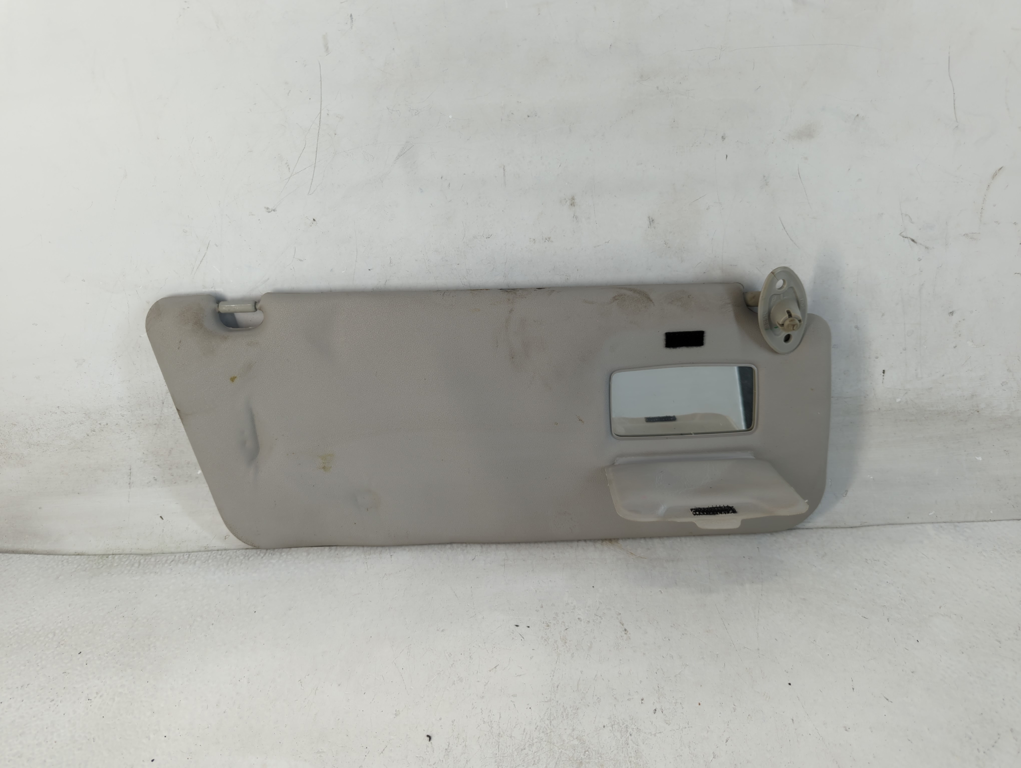 2004-2006 Scion Xb Passenger Sun Visor Mirror Right Sunvisor Grey 848020 - Oemusedautoparts1.com