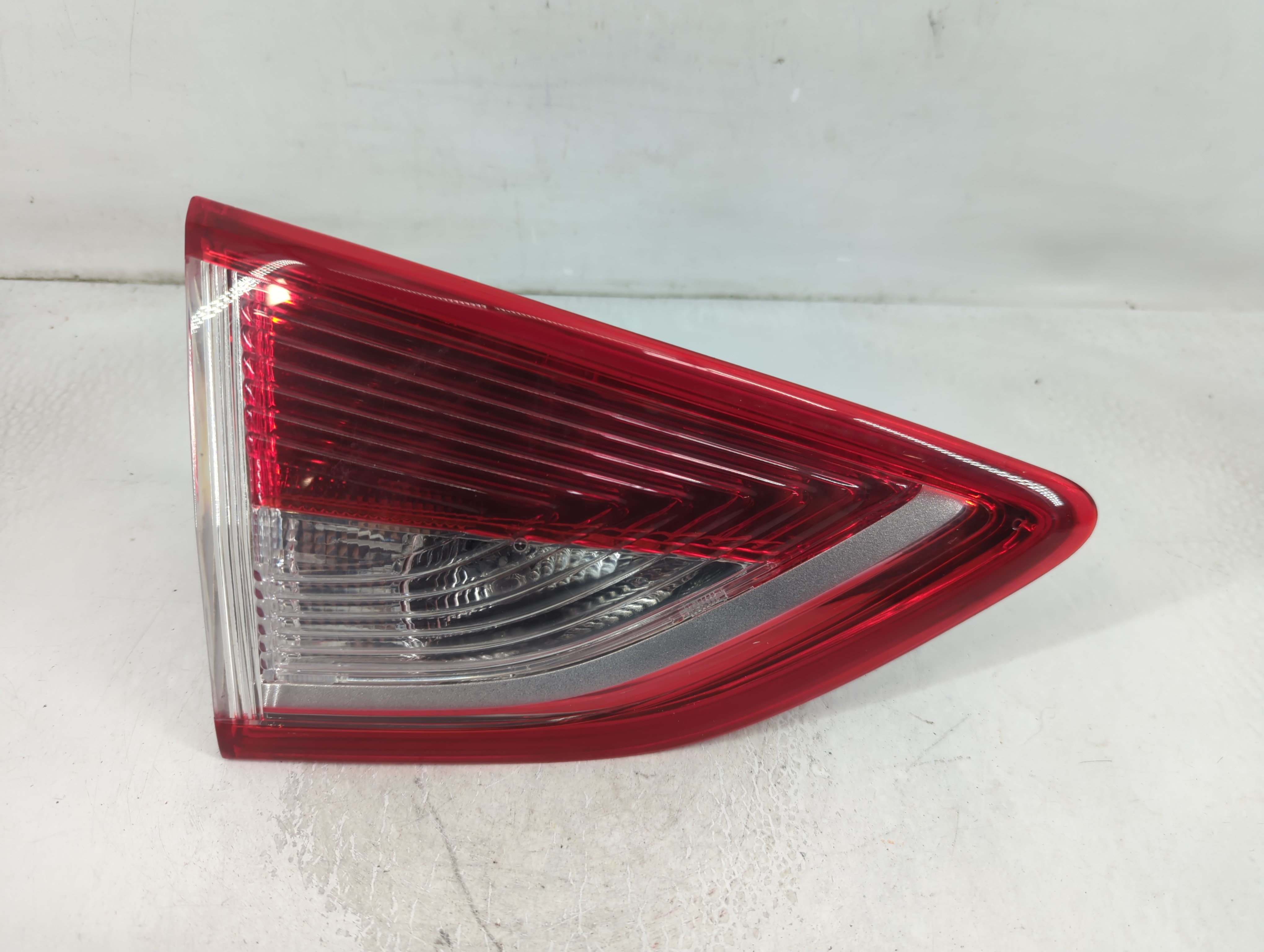 Picture of 2013-2016 Ford Escape Driver Left Side Tail Light Taillight Oem 848074