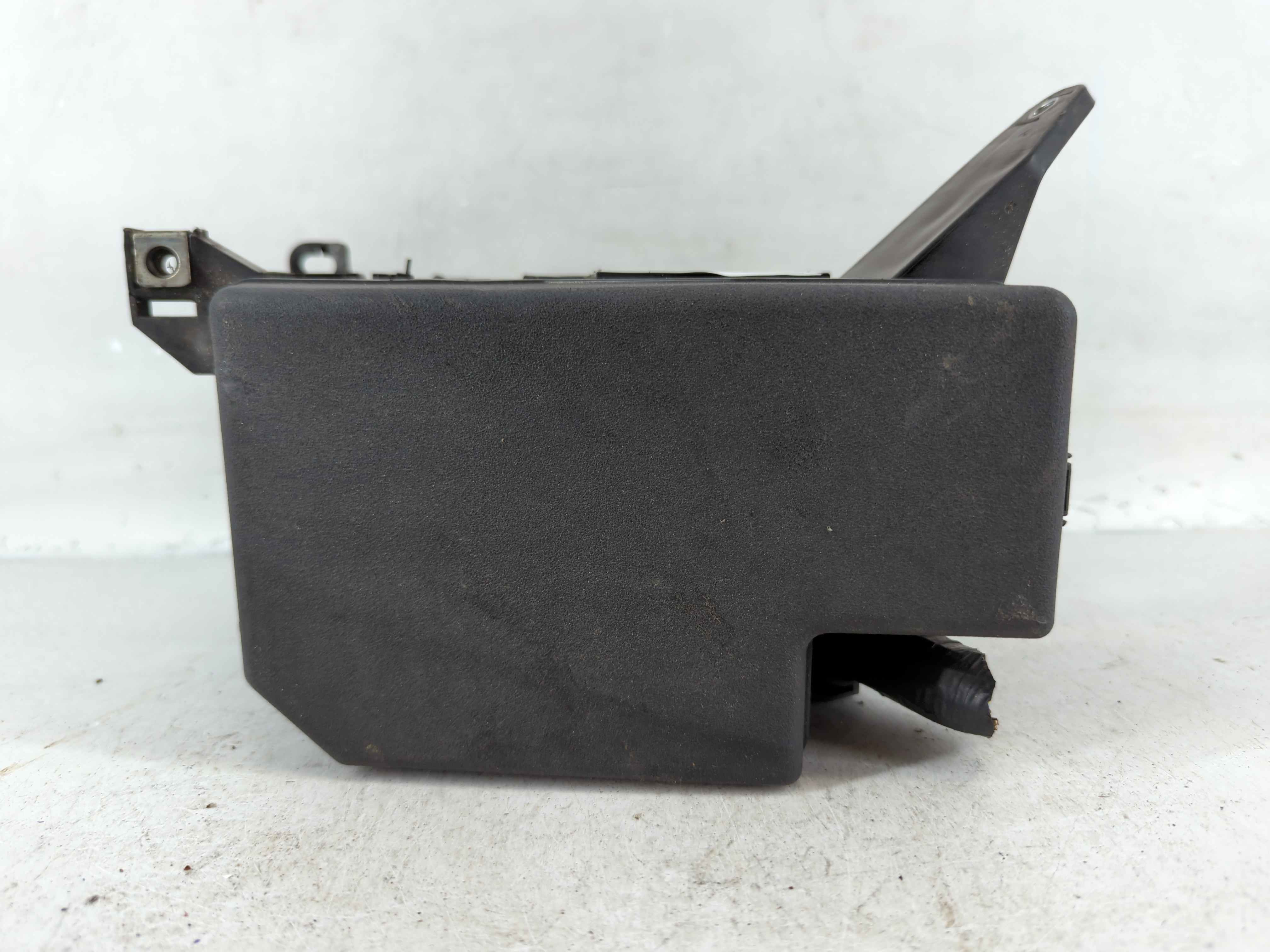 Picture of 2006-2012 Toyota Rav4 Fusebox Fuse Box Relay Module 82662-42170 848162