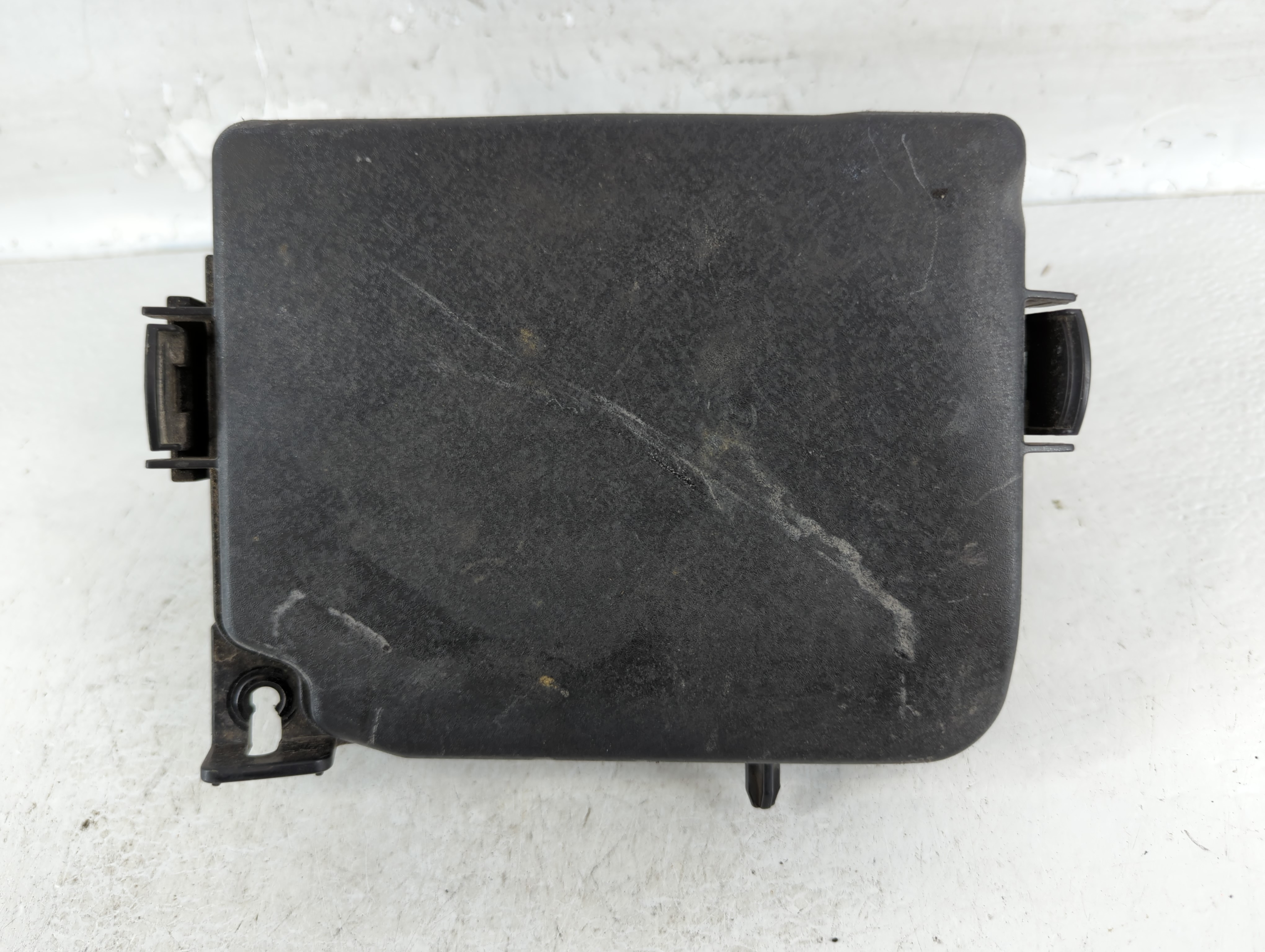 2014-2016 Hyundai Elantra Fusebox Fuse Box Relay Module 91951-3x710 848182 - Oemusedautoparts1.com
