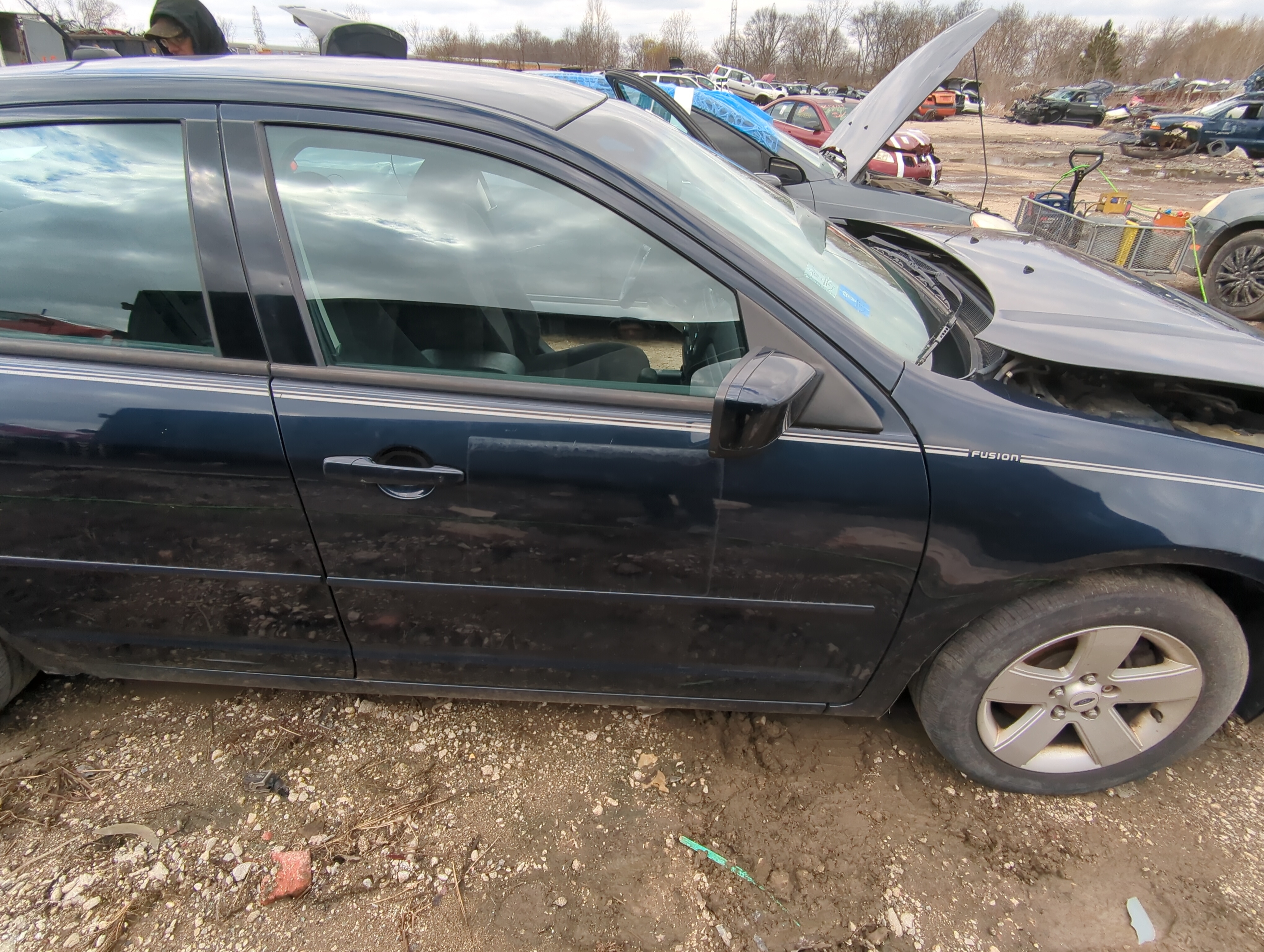 Picture of 2006-2012 Ford Fusion Passenger Front Door Oem 848393