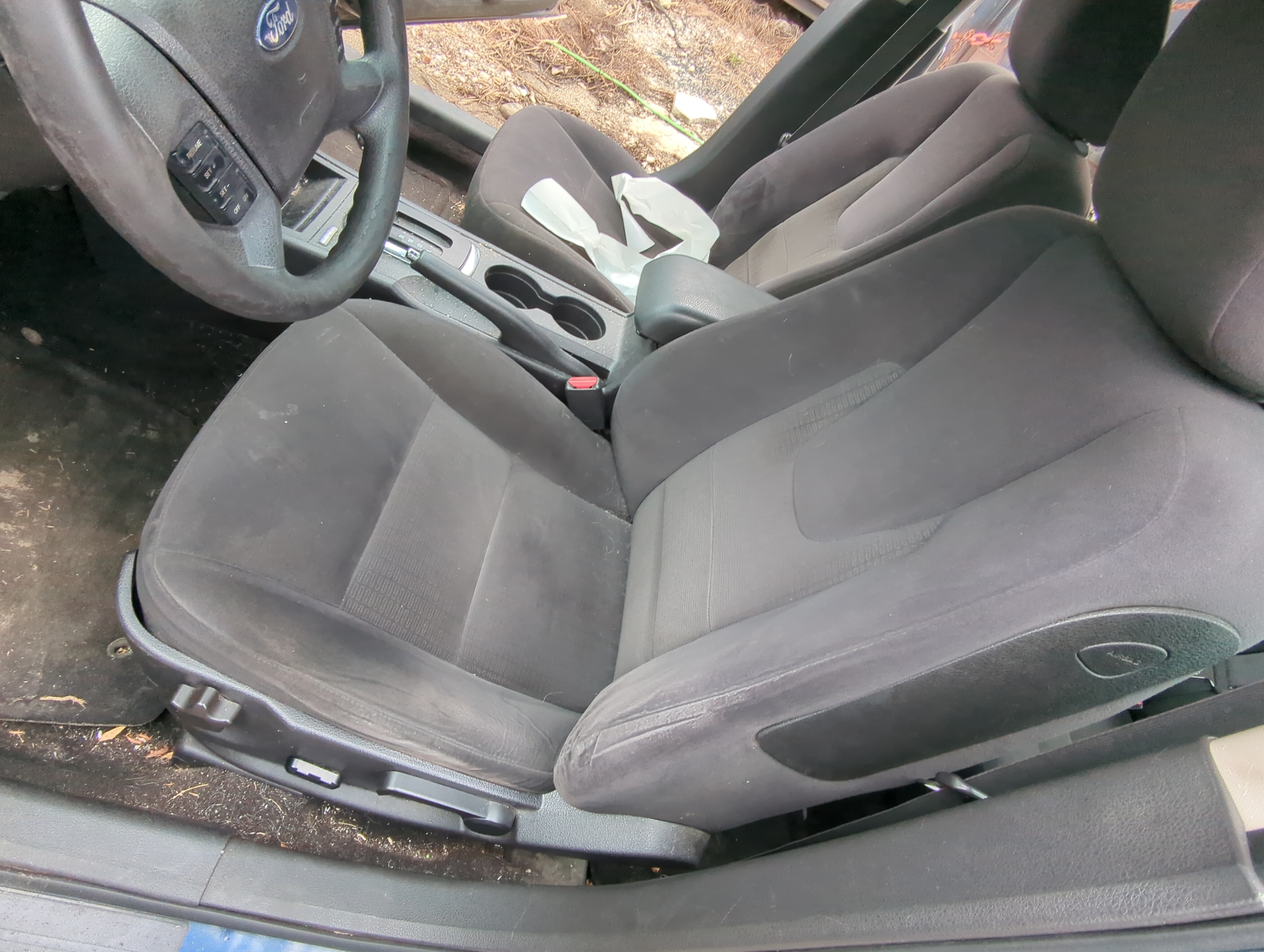 Picture of 2008-2009 Ford Fusion Driver Front Seat Oem 848517