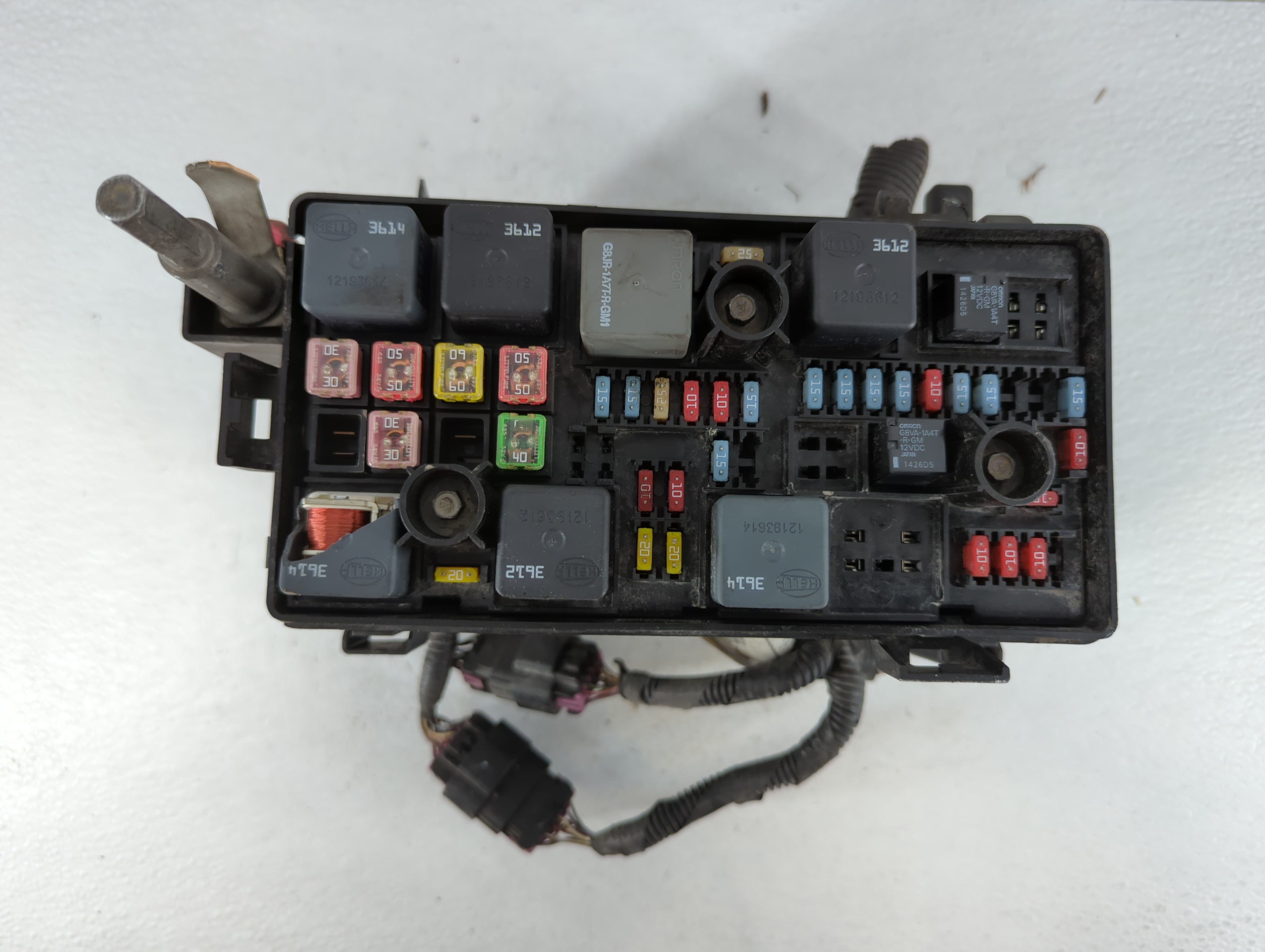 2006-2007 Cadillac Dts Fusebox Fuse Box Relay Module 0001260580|15947865 848535 - Oemusedautoparts1.com