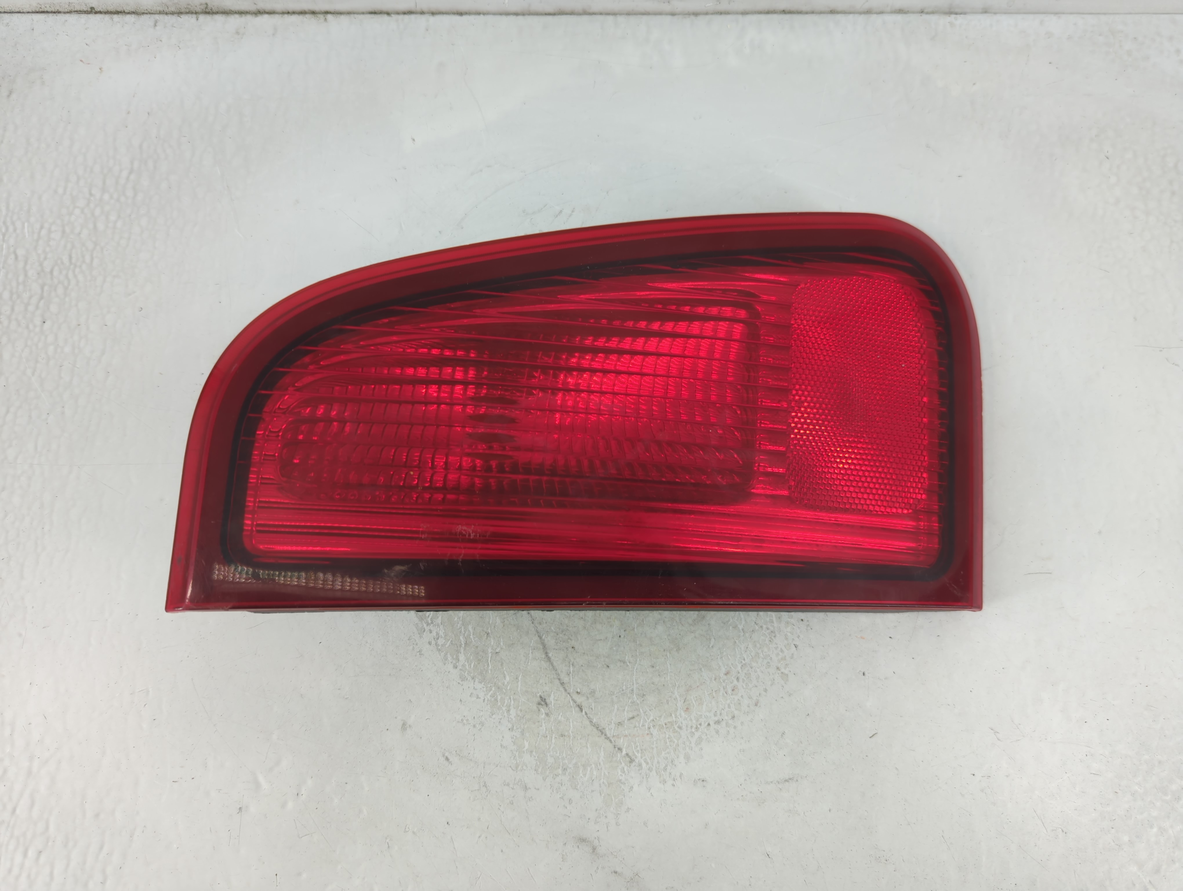 2004 Lincoln Navigator Passenger Right Side Tail Light Taillight Oem 848545 - Oemusedautoparts1.com