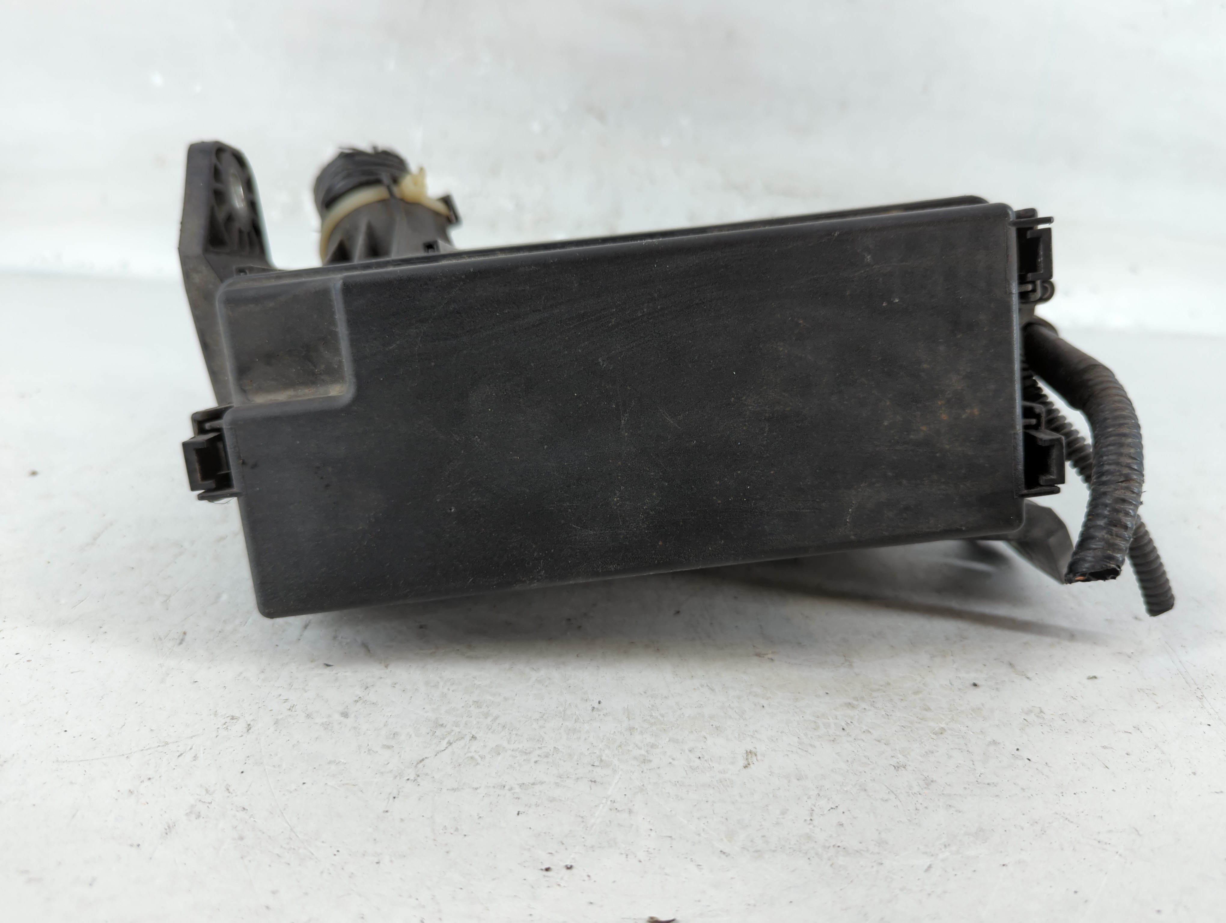 2015-2016 Honda Fit Fusebox Fuse Box Relay Module T5a-d|4063 848553 - Oemusedautoparts1.com