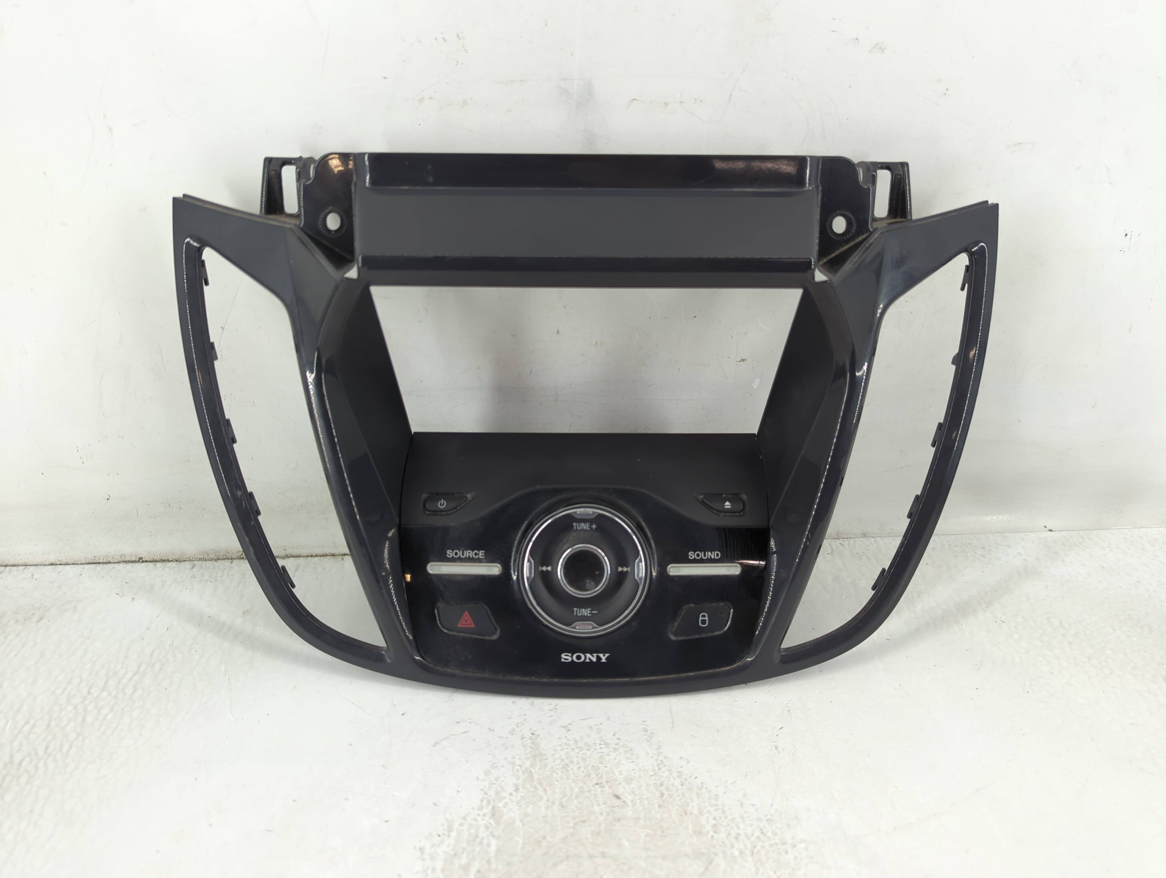 2013-2015 Ford Escape Am Fm Cd Player Radio Receiver 848561 - Oemusedautoparts1.com