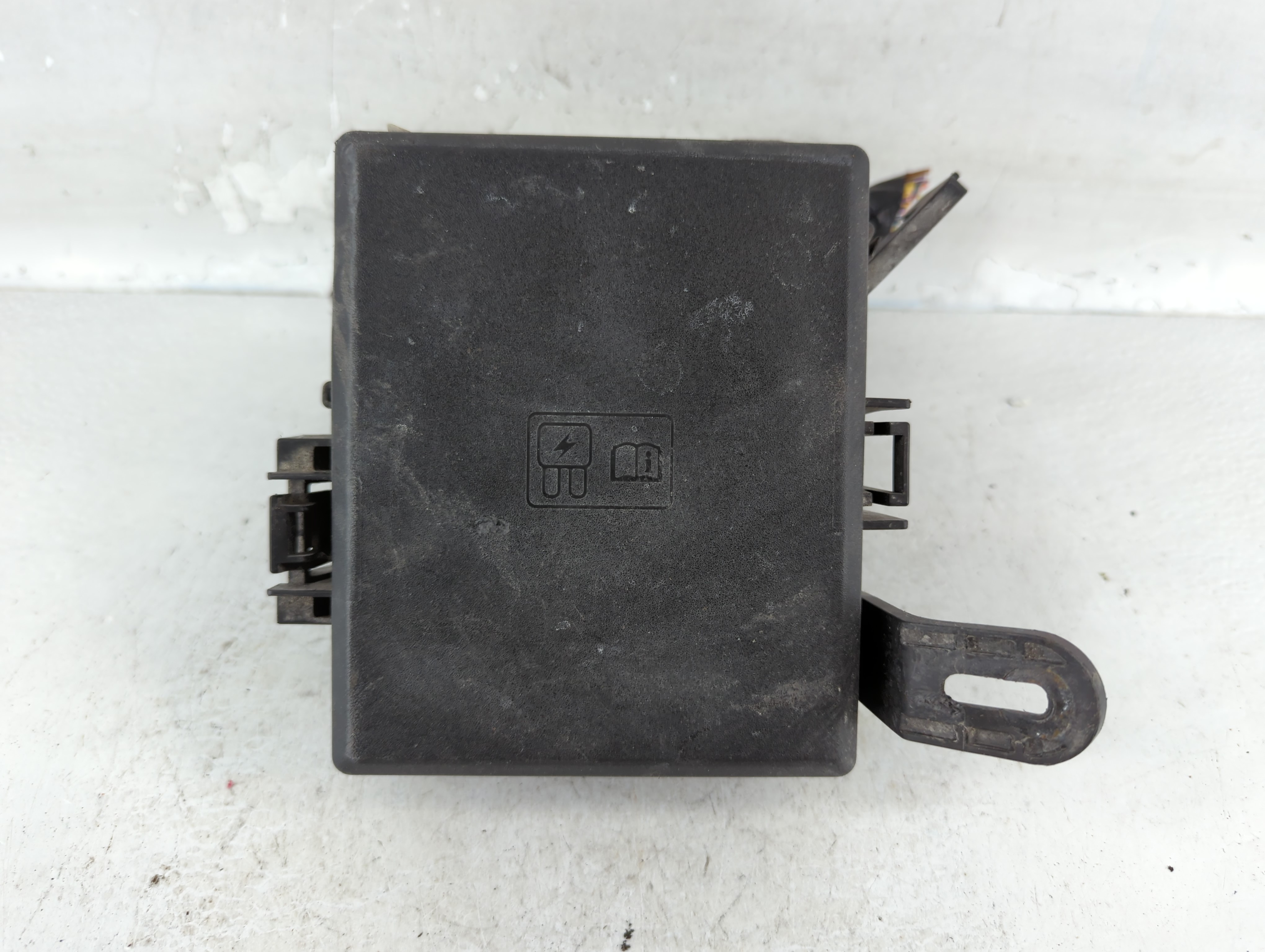 2018-2020 Ford Ecosport Fusebox Fuse Box Relay Module Gn15-12a581-lze 848568 - Oemusedautoparts1.com