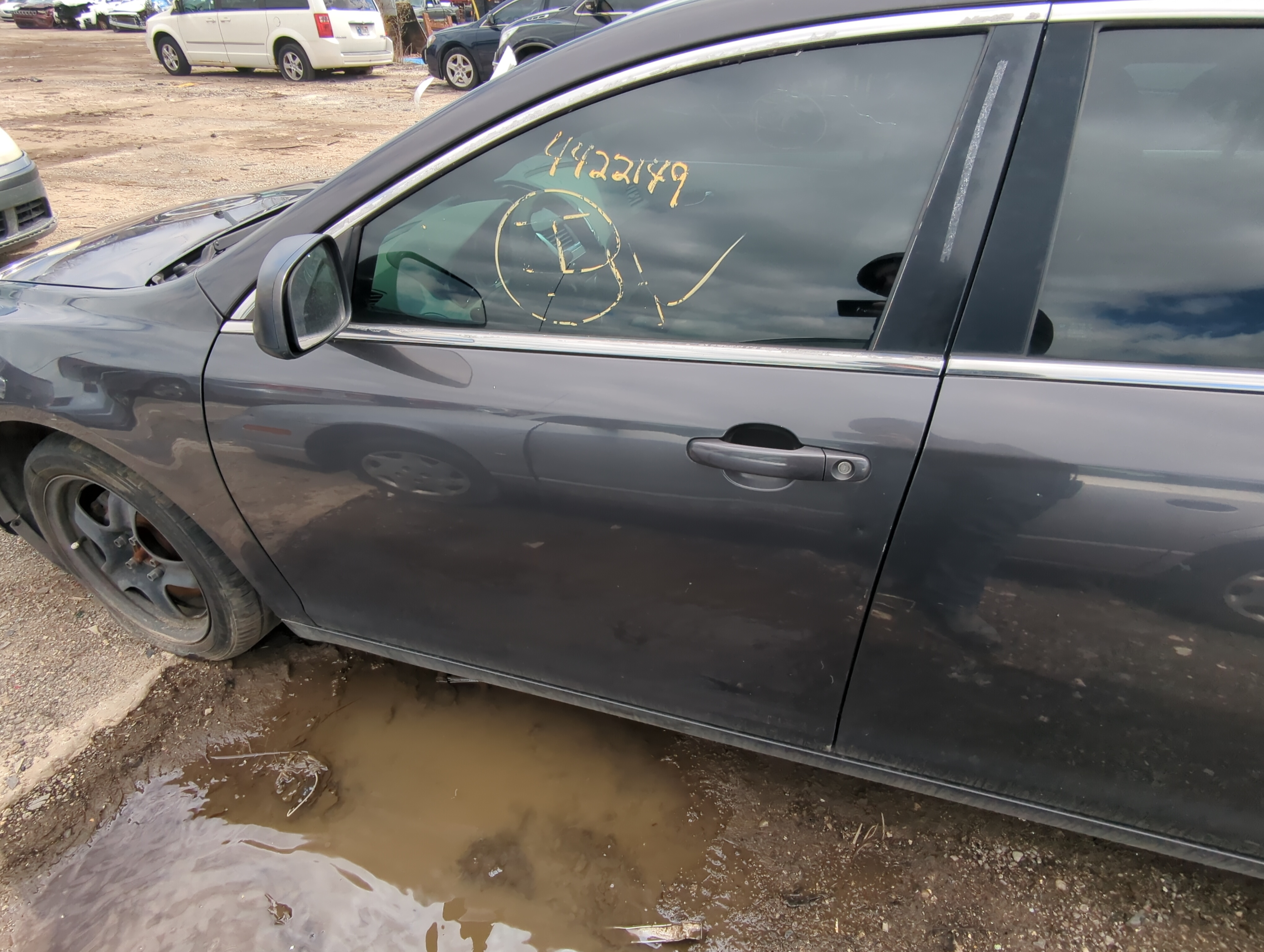2008-2012 Chevrolet Malibu Driver Front Door Oem 848780 - Oemusedautoparts1.com