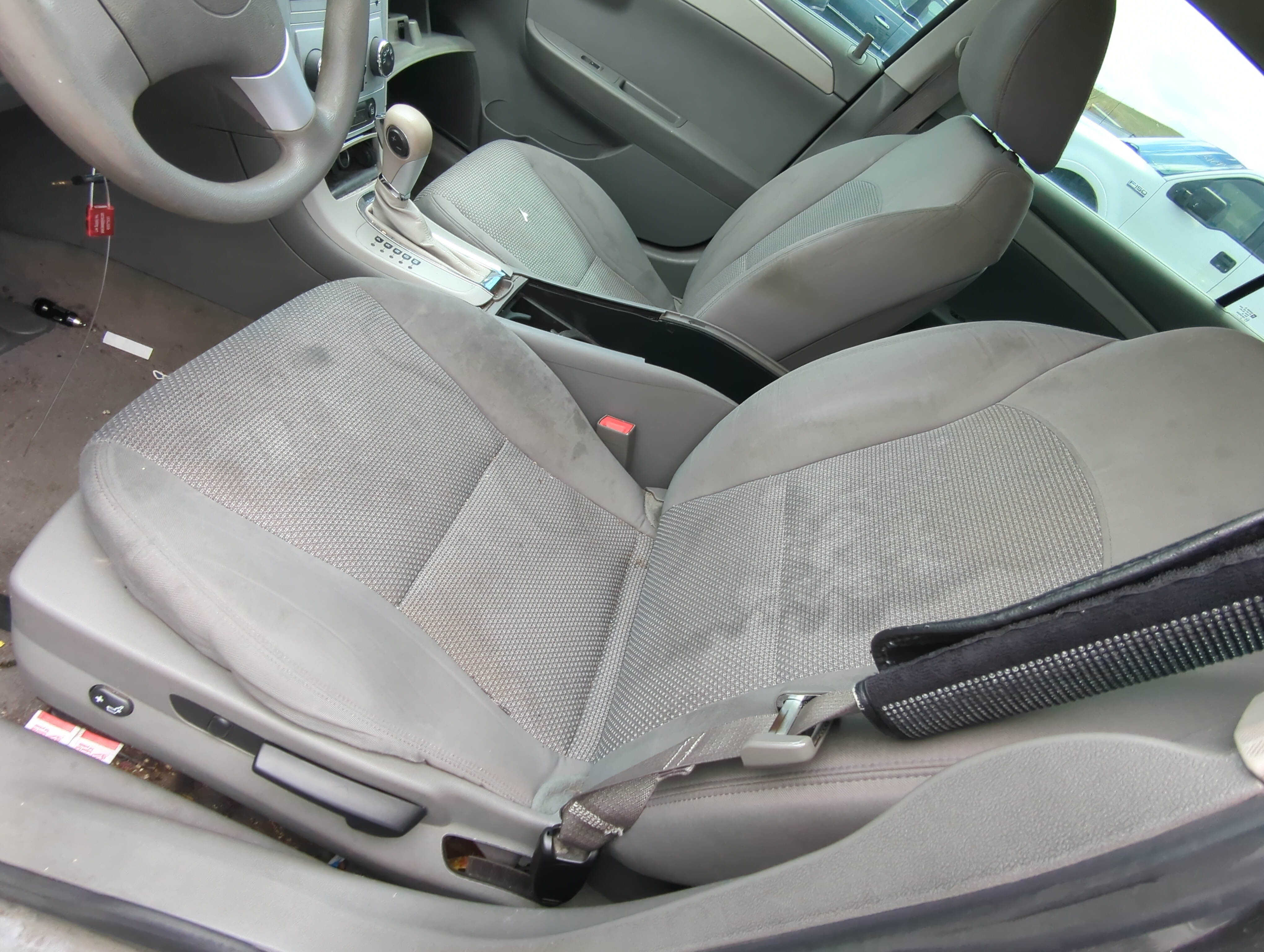Picture of 2011-2012 Chevrolet Malibu Driver Front Seat Oem 848790