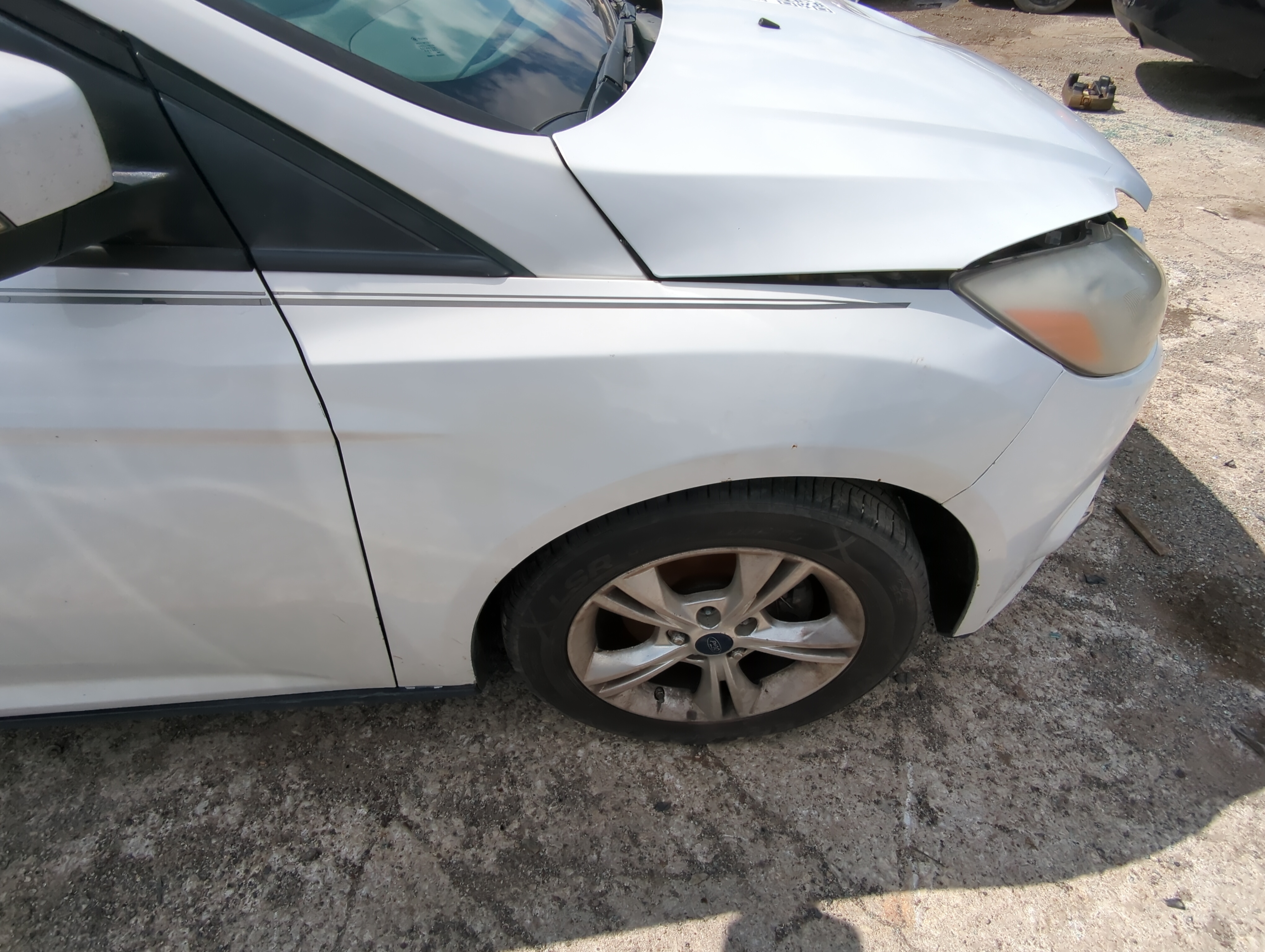 2012-2018 Ford Focus Passenger Fender 849516 - Oemusedautoparts1.com