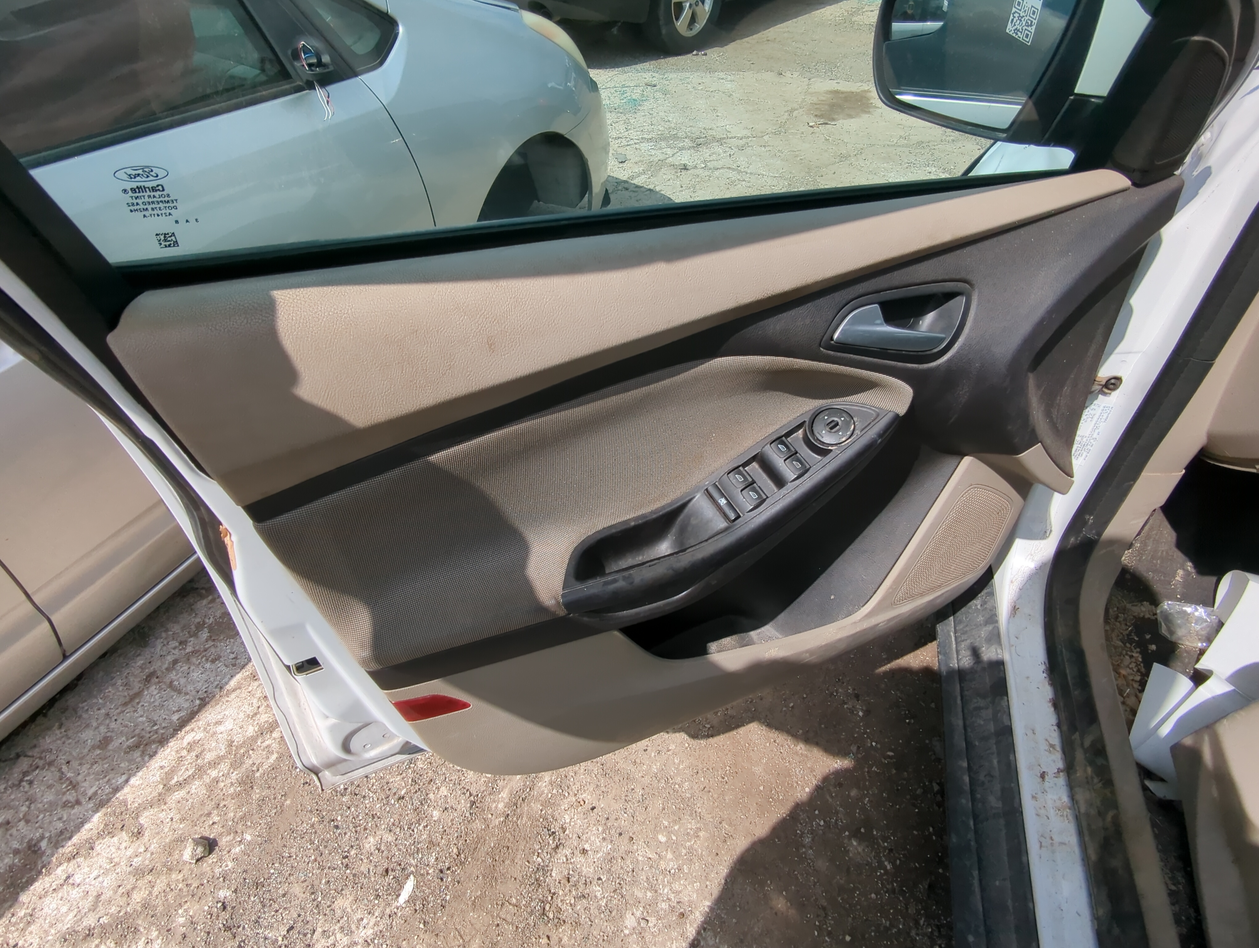 2014 Ford Focus Front Left Driver Interior Door Panel Trim 849590 - Oemusedautoparts1.com