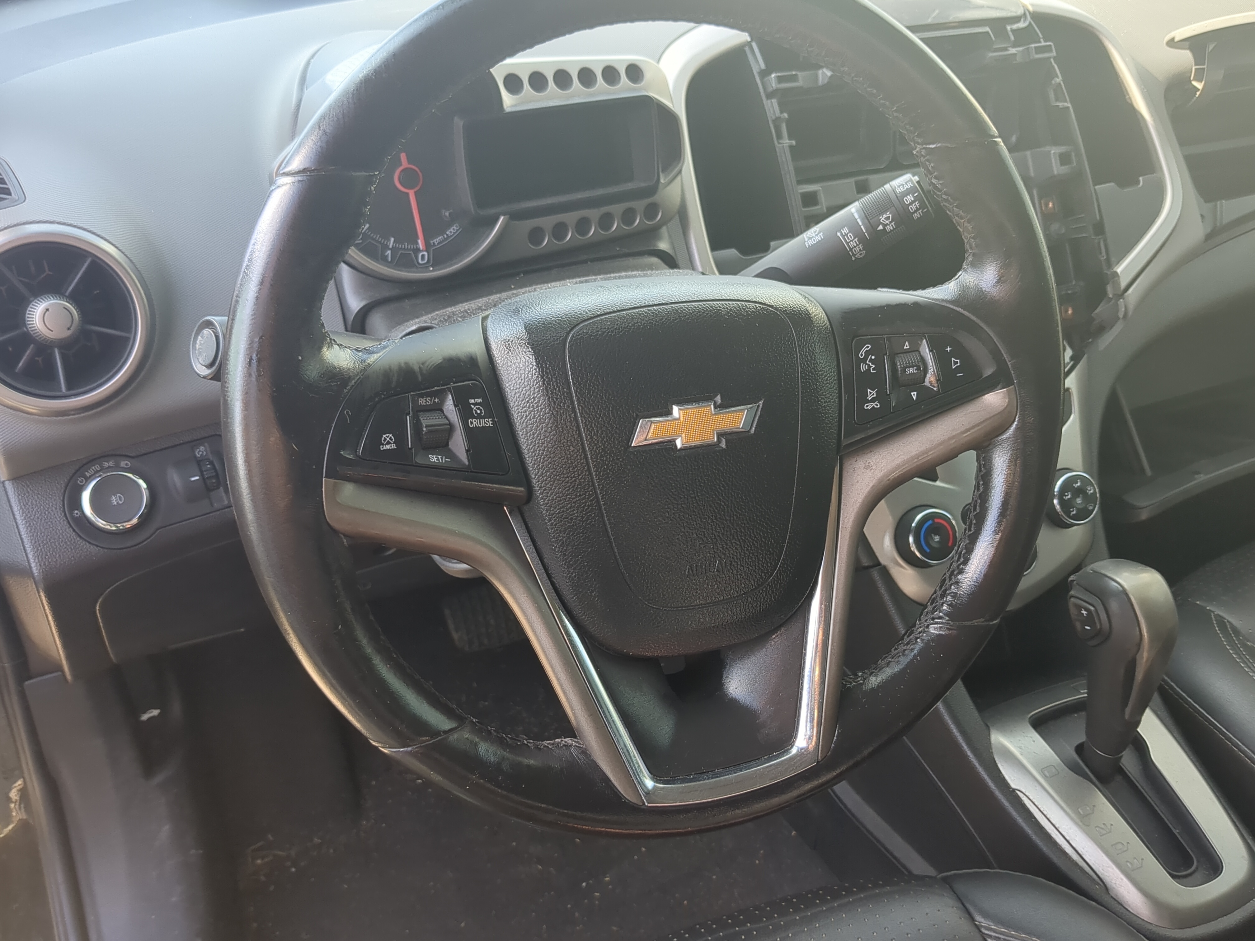 2014-2019 Chevrolet Sonic Air Bag Driver Left Steering Wheel Mounted 849681 - Oemusedautoparts1.com