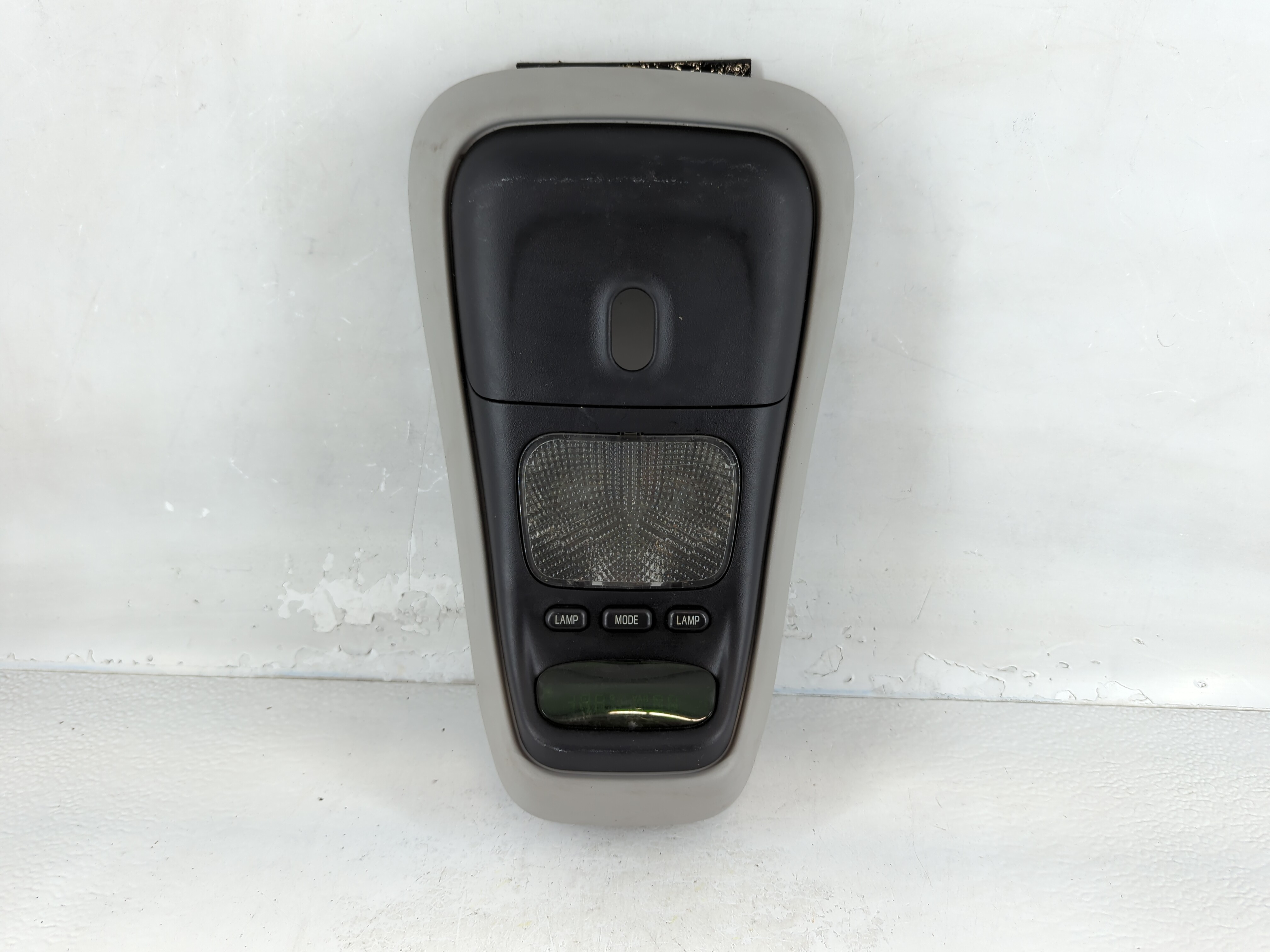 2001 Ford Explorer Overhead Roof Console 850140 - Oemusedautoparts1.com