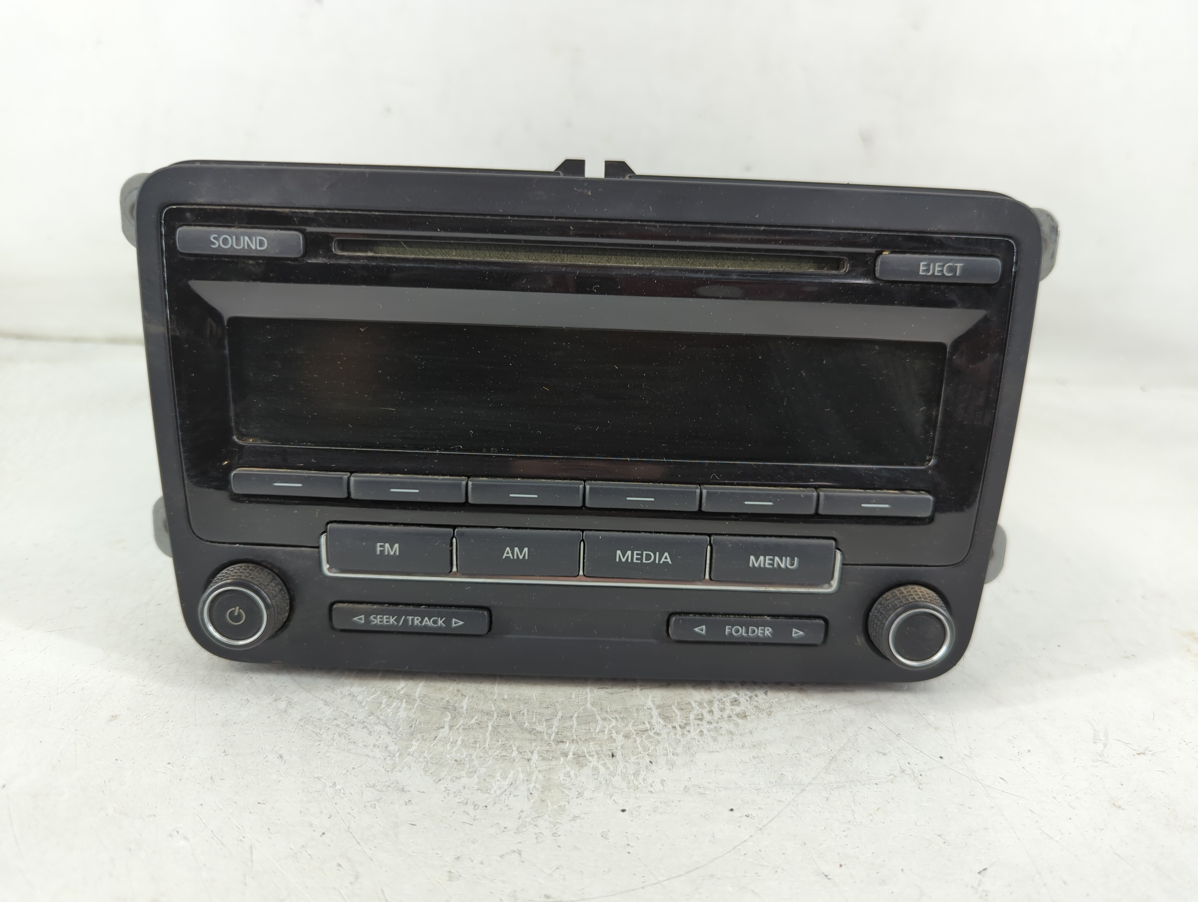 2015-2017 Volkswagen Jetta Am Fm Cd Player Radio Receiver 850149 - Oemusedautoparts1.com