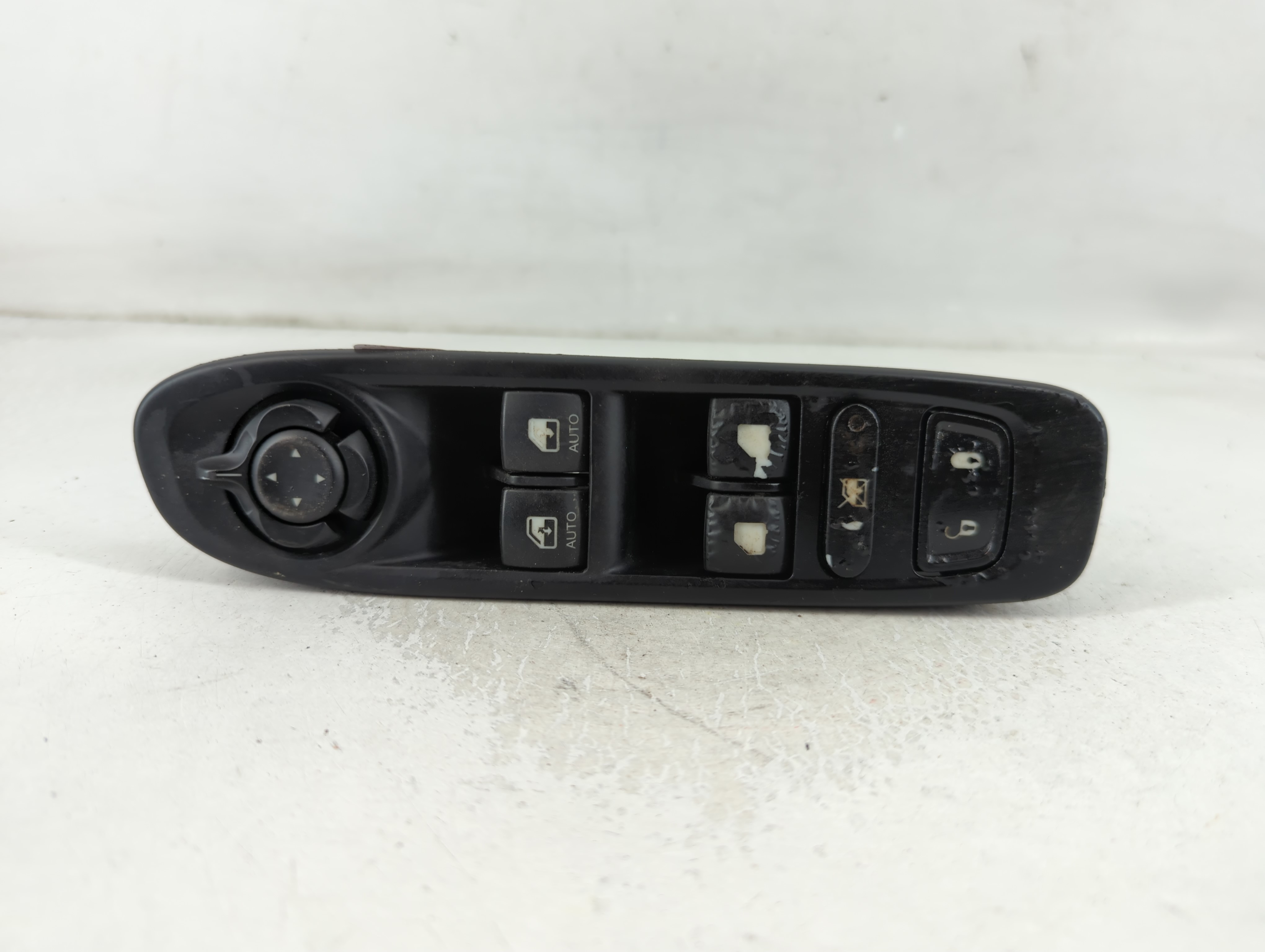 2018 Jeep Compass Driver Left Door Master Power Window Switch P6bz27lxhaa 850256 - Oemusedautoparts1.com
