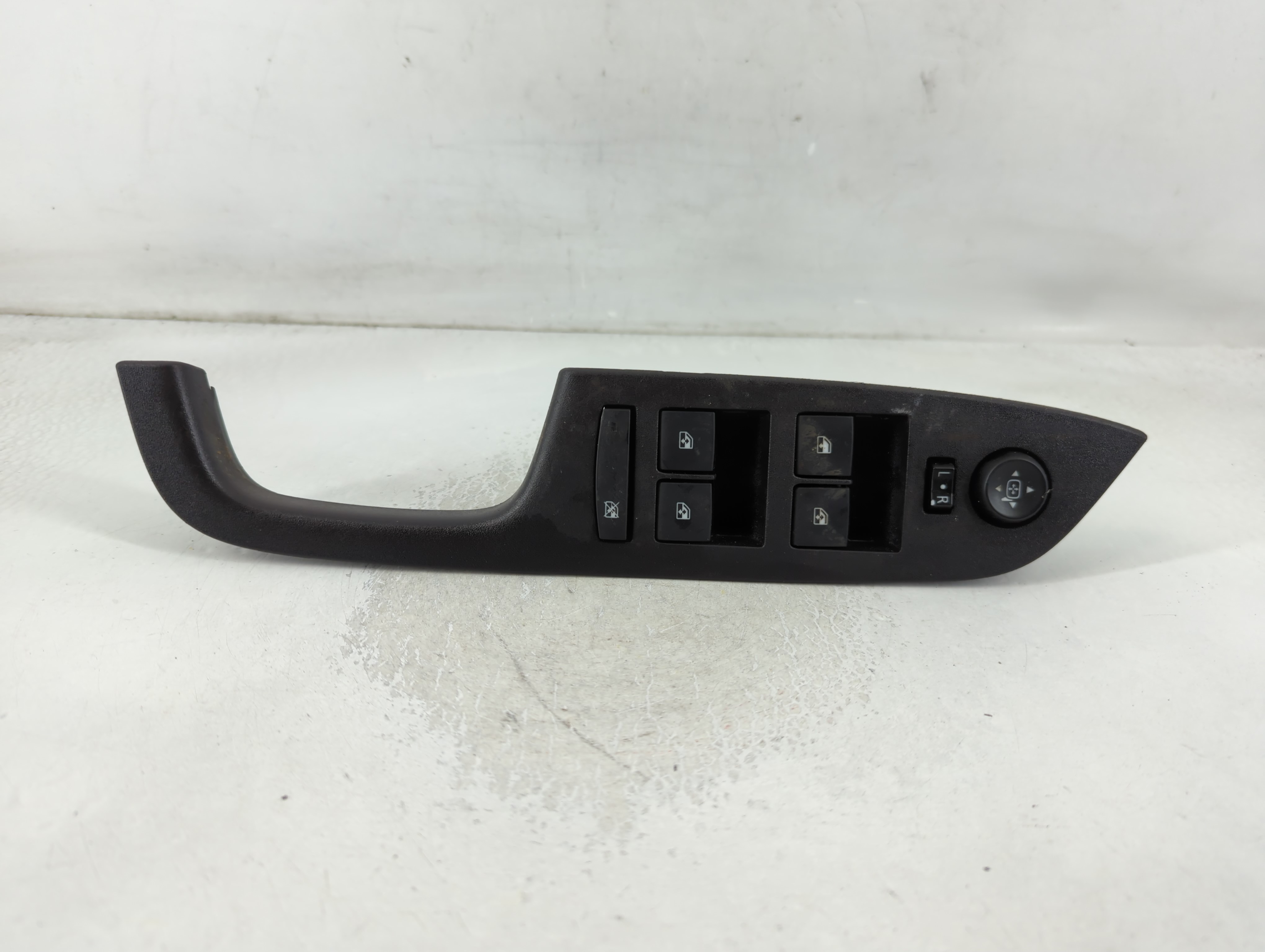 2010-2017 Gmc Terrain Driver Left Door Master Power Window Switch 850263 - Oemusedautoparts1.com