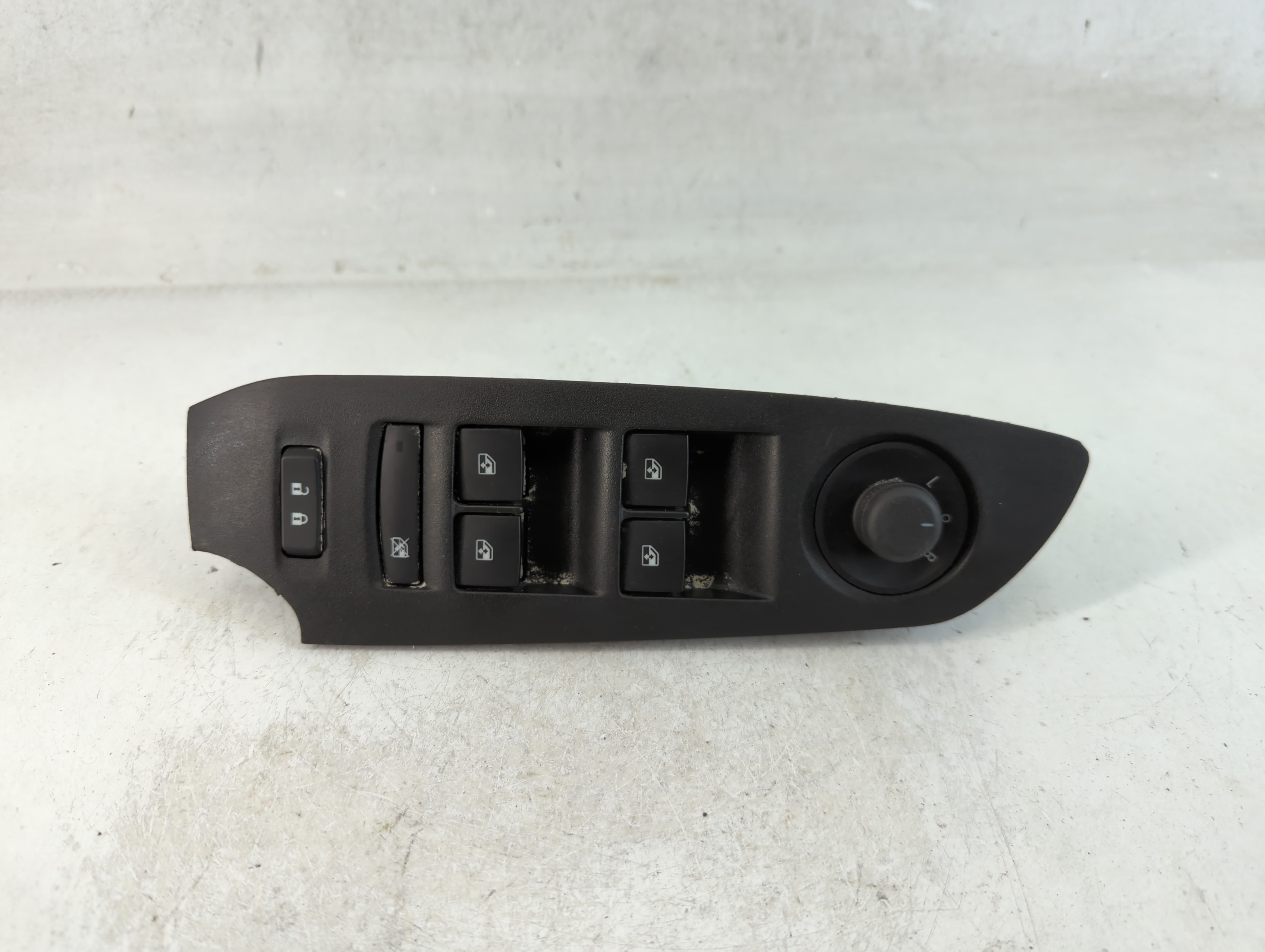 2017-2021 Chevrolet Trax Driver Left Door Master Power Window Switch 850278 - Oemusedautoparts1.com