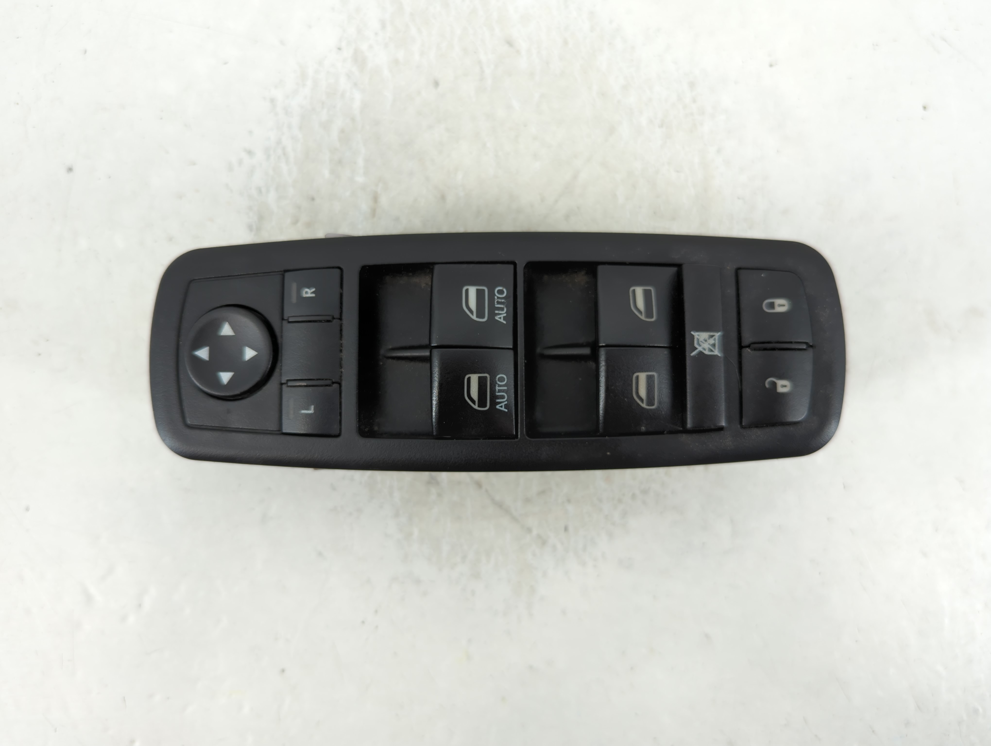 Picture of Dodge Ram 1500 Driver Left Door Master Power Window Switch 850303