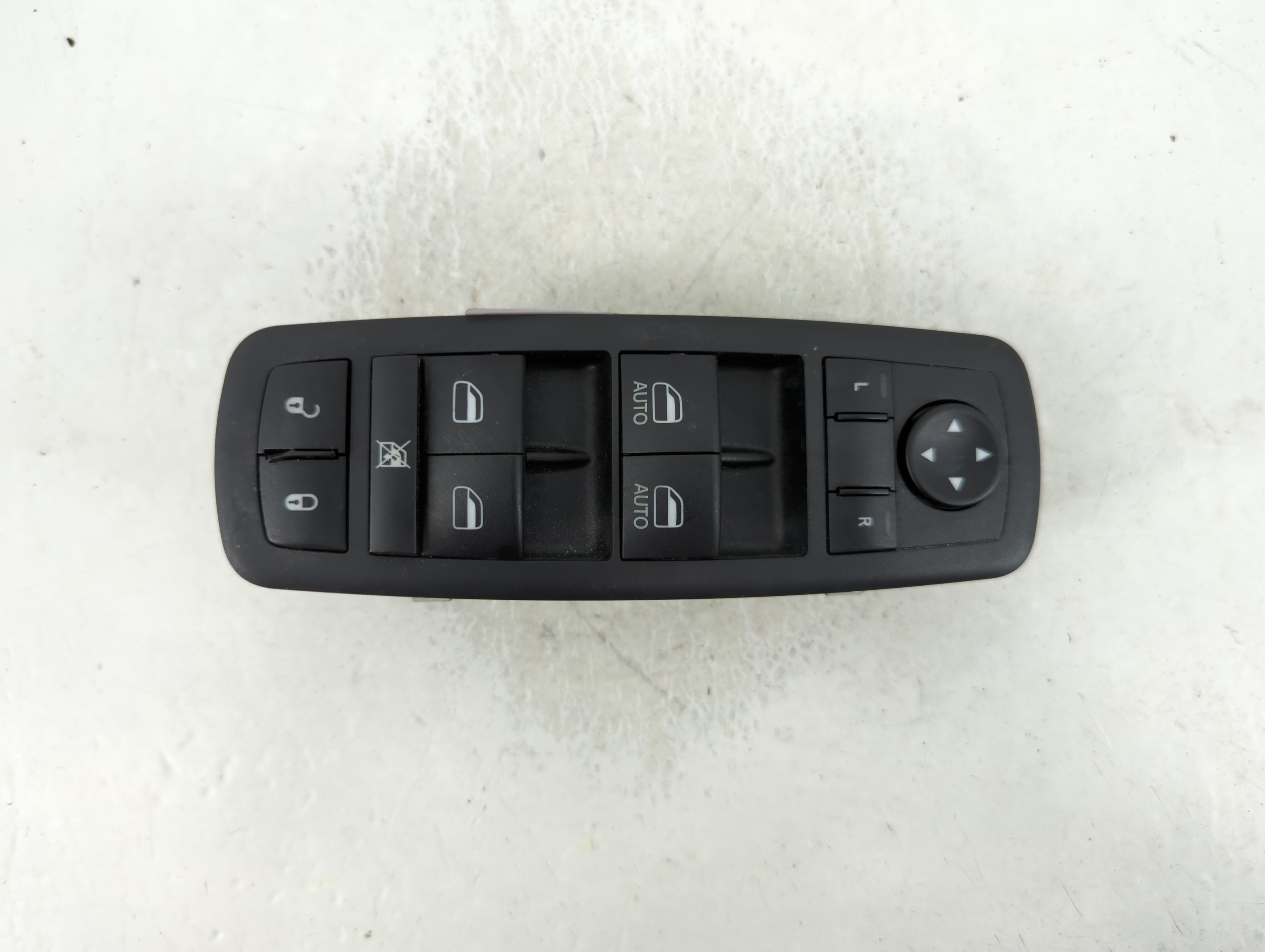 2017-2022 Chrysler Pacifica Driver Left Door Master Power Window Switch 850304 - Oemusedautoparts1.com