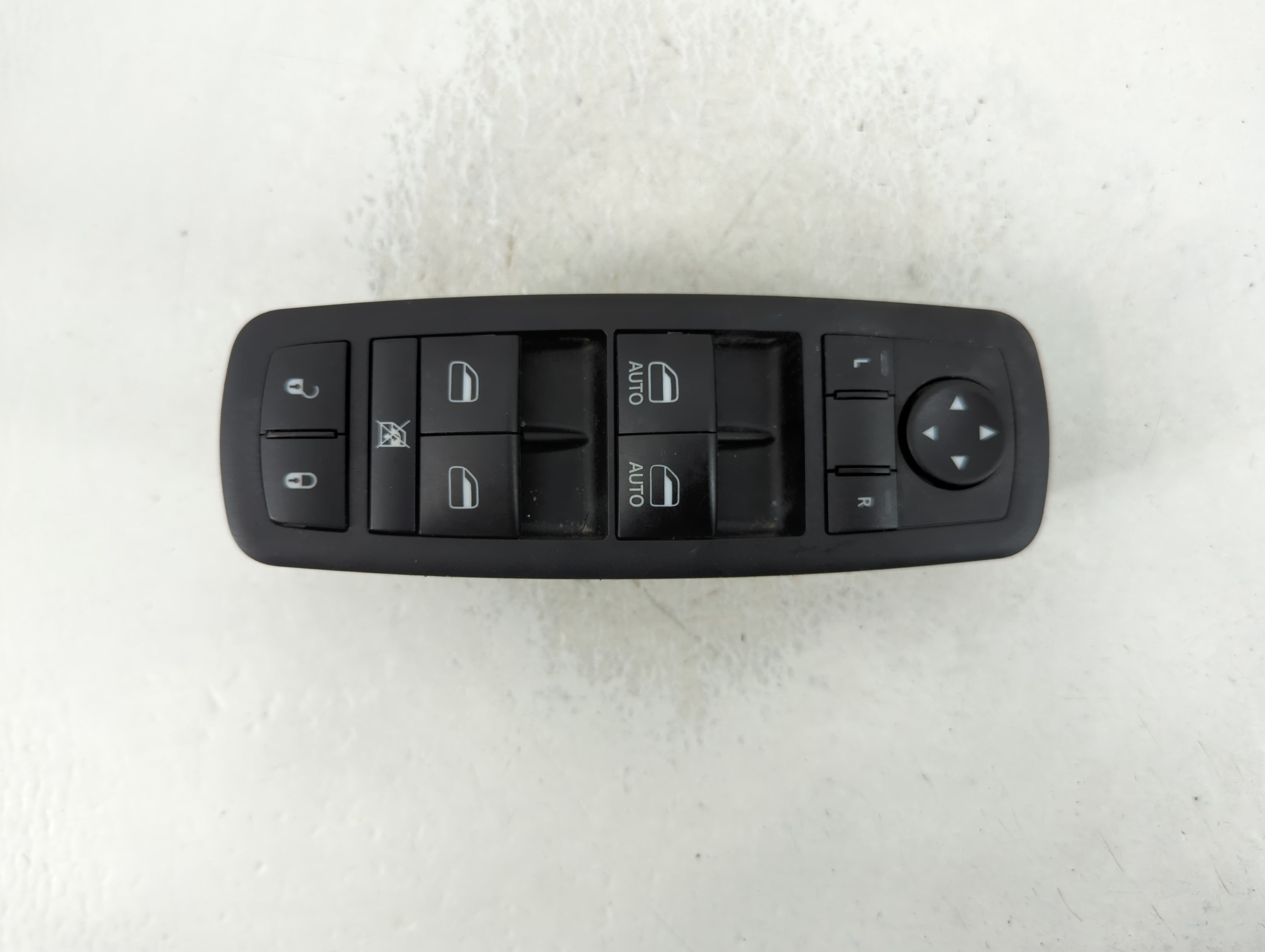 2017-2022 Chrysler Pacifica Driver Left Door Master Power Window Switch 850327 - Oemusedautoparts1.com