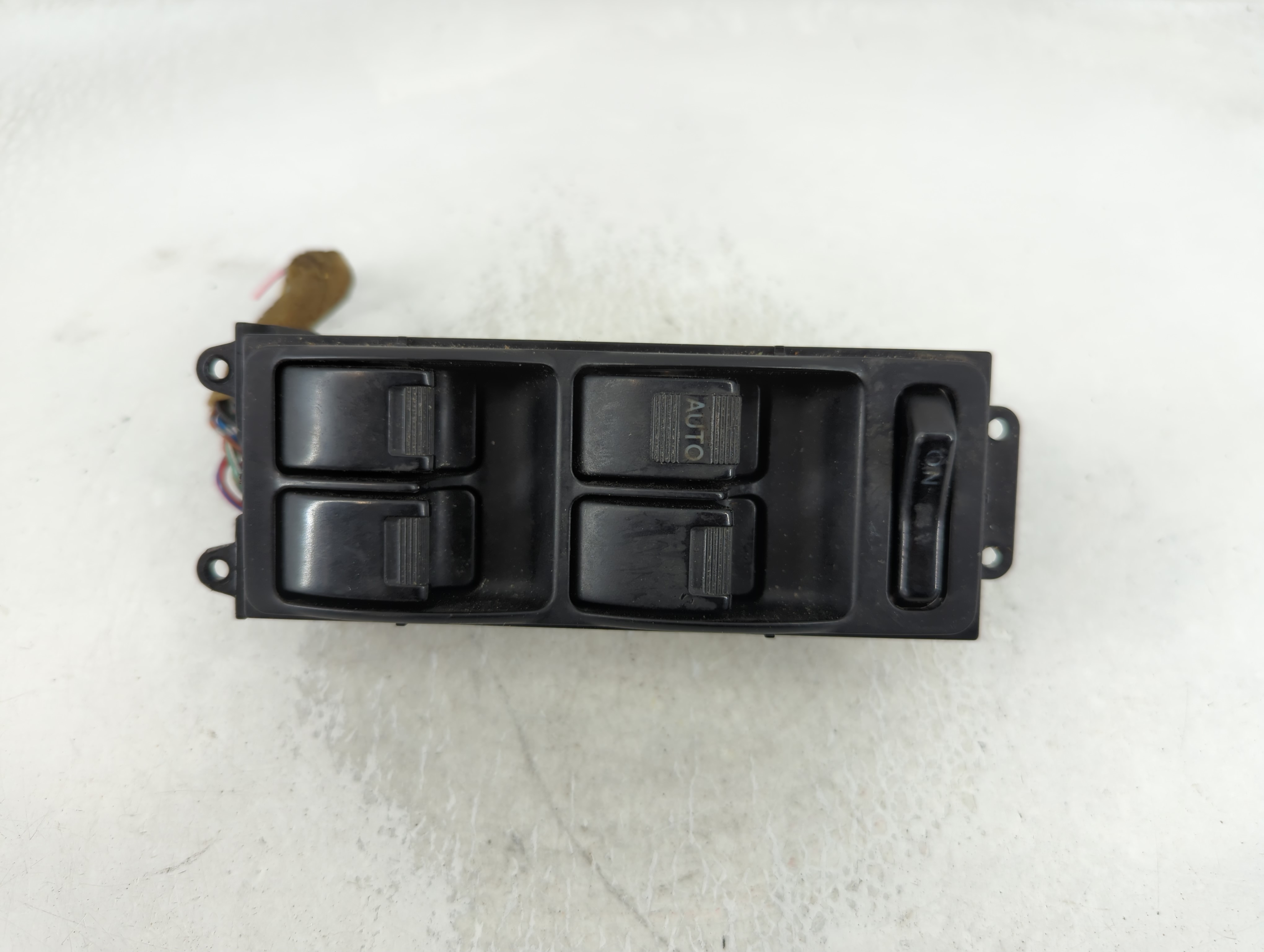 Picture of 1998-2002 Honda Accord Driver Left Door Master Power Window Switch 850338