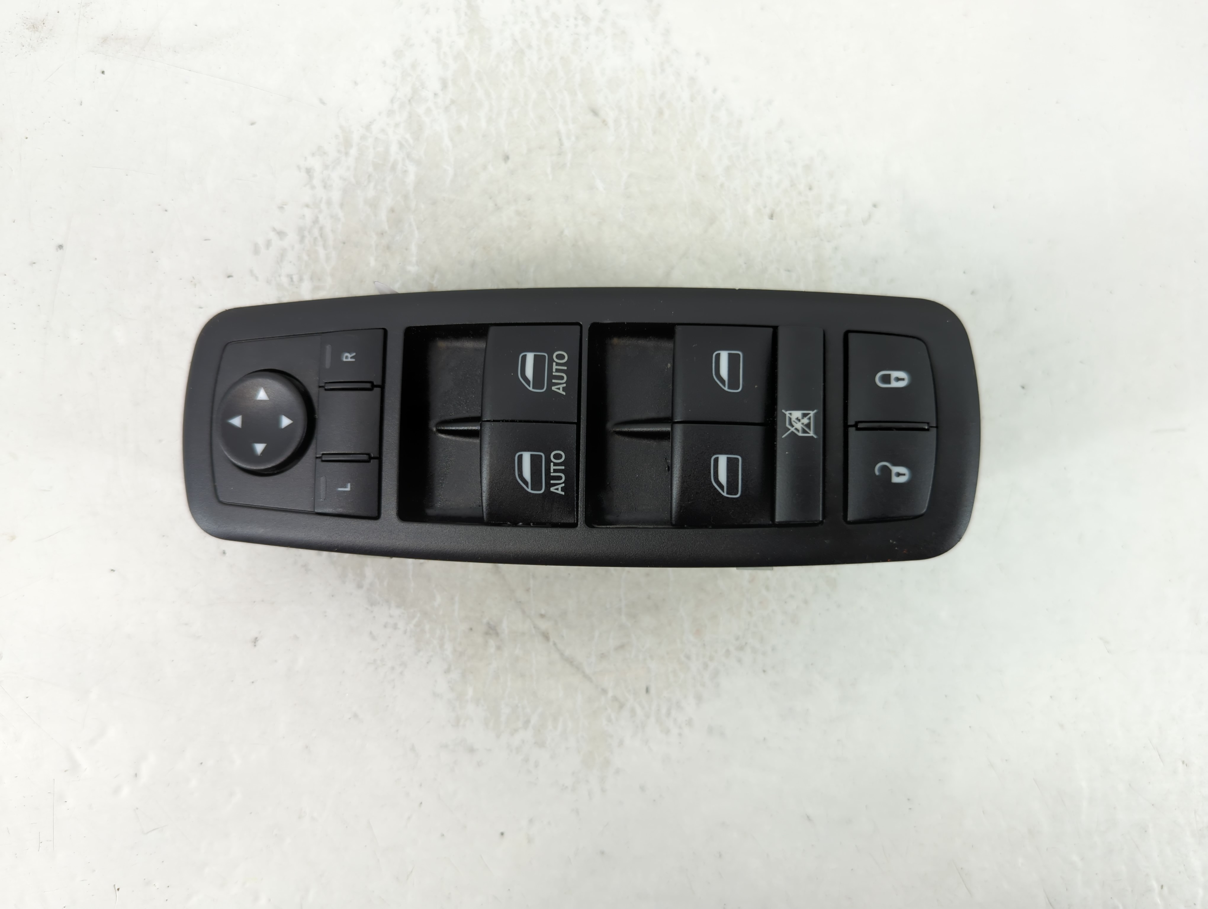 2017-2022 Chrysler Pacifica Driver Left Door Master Power Window Switch 850352 - Oemusedautoparts1.com