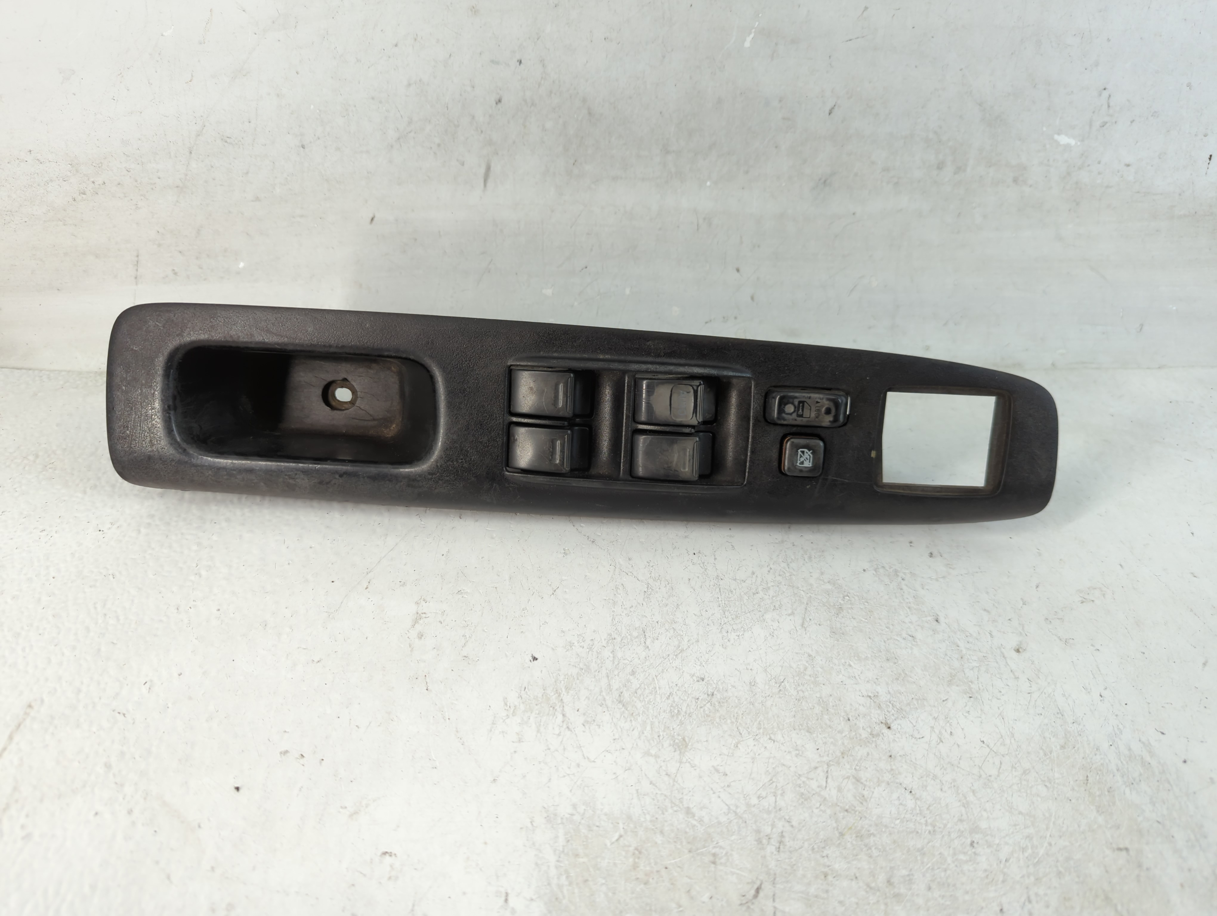 2004-2010 Toyota Sienna Driver Left Door Master Power Window Switch 850379 - Oemusedautoparts1.com