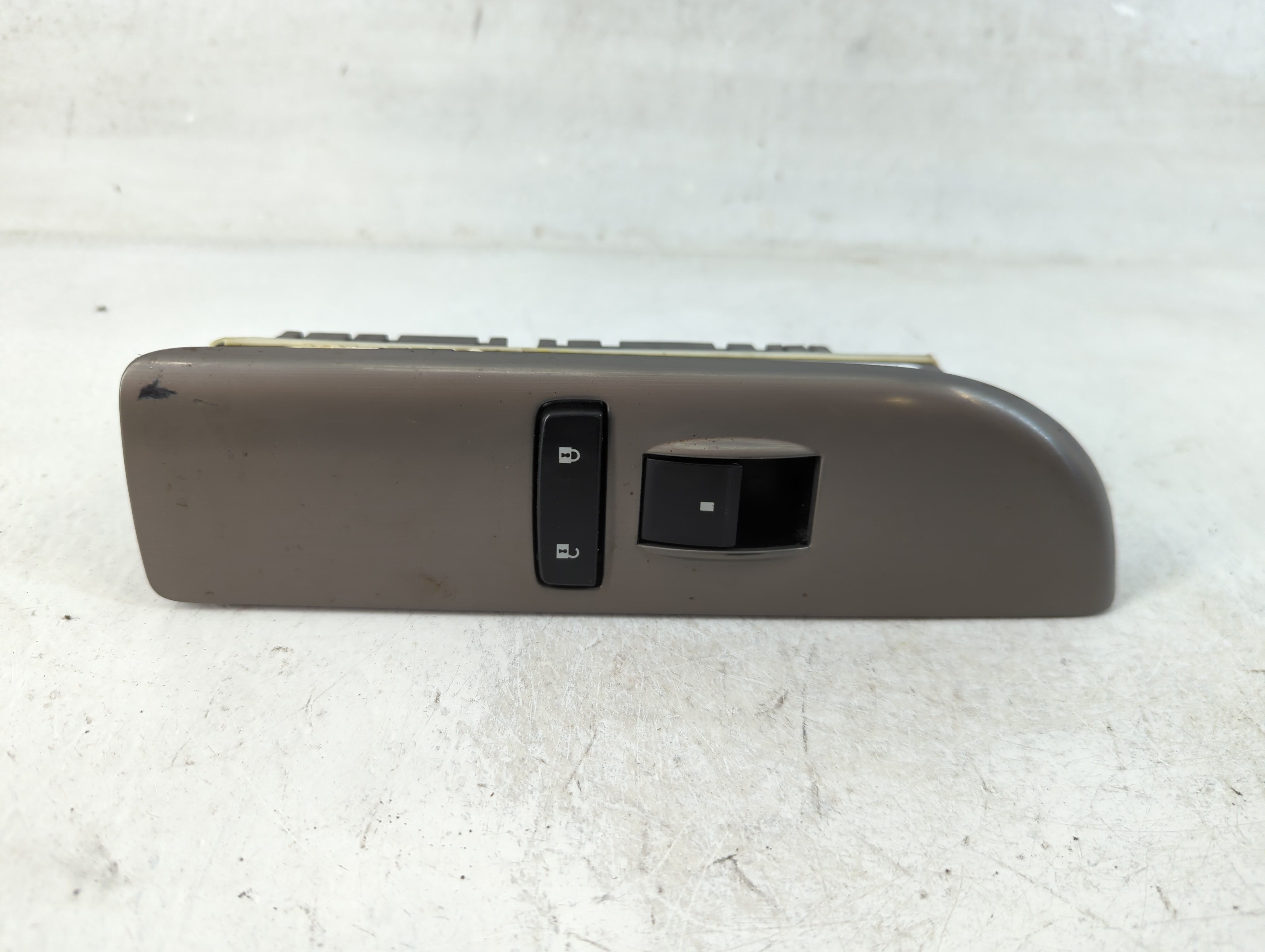 Picture of 2014 Volkswagen Jetta Driver Left Door Master Power Window Switch 850387