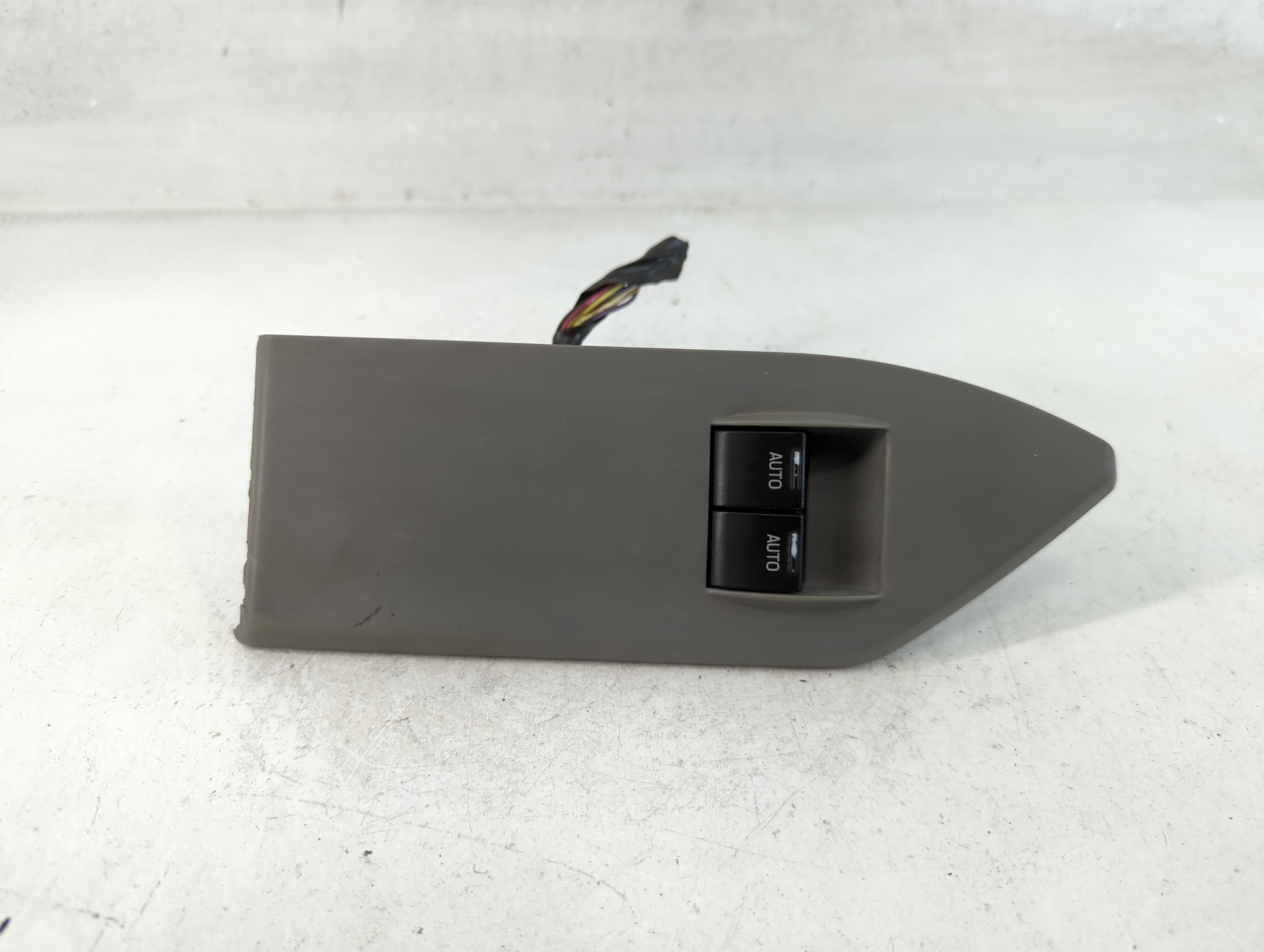 2005-2009 Ford Mustang Driver Left Door Master Power Window Switch 5341 850408 - Oemusedautoparts1.com