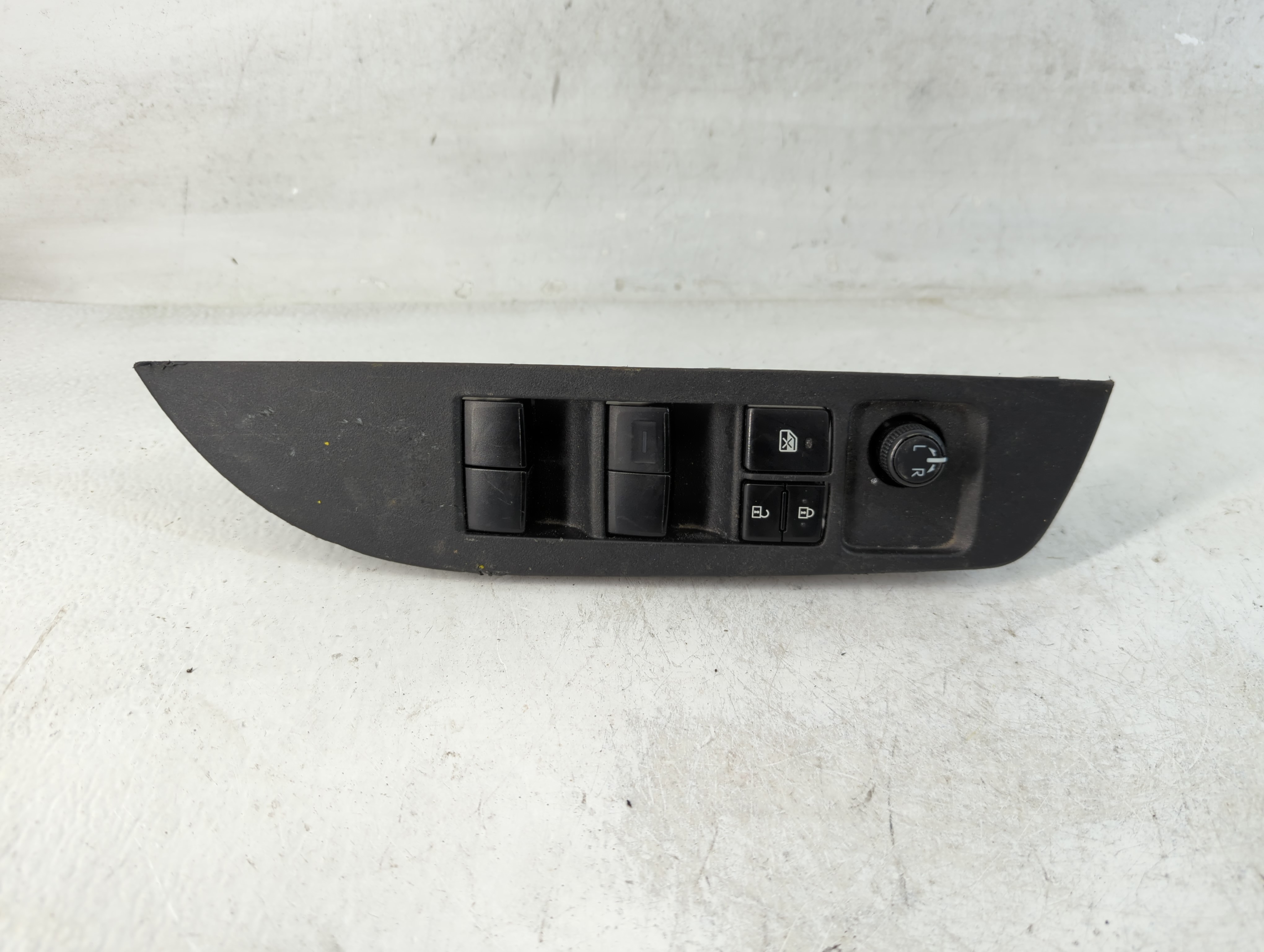 Picture of Toyota Corolla Driver Left Door Master Power Window Switch 84040-0r040 850427