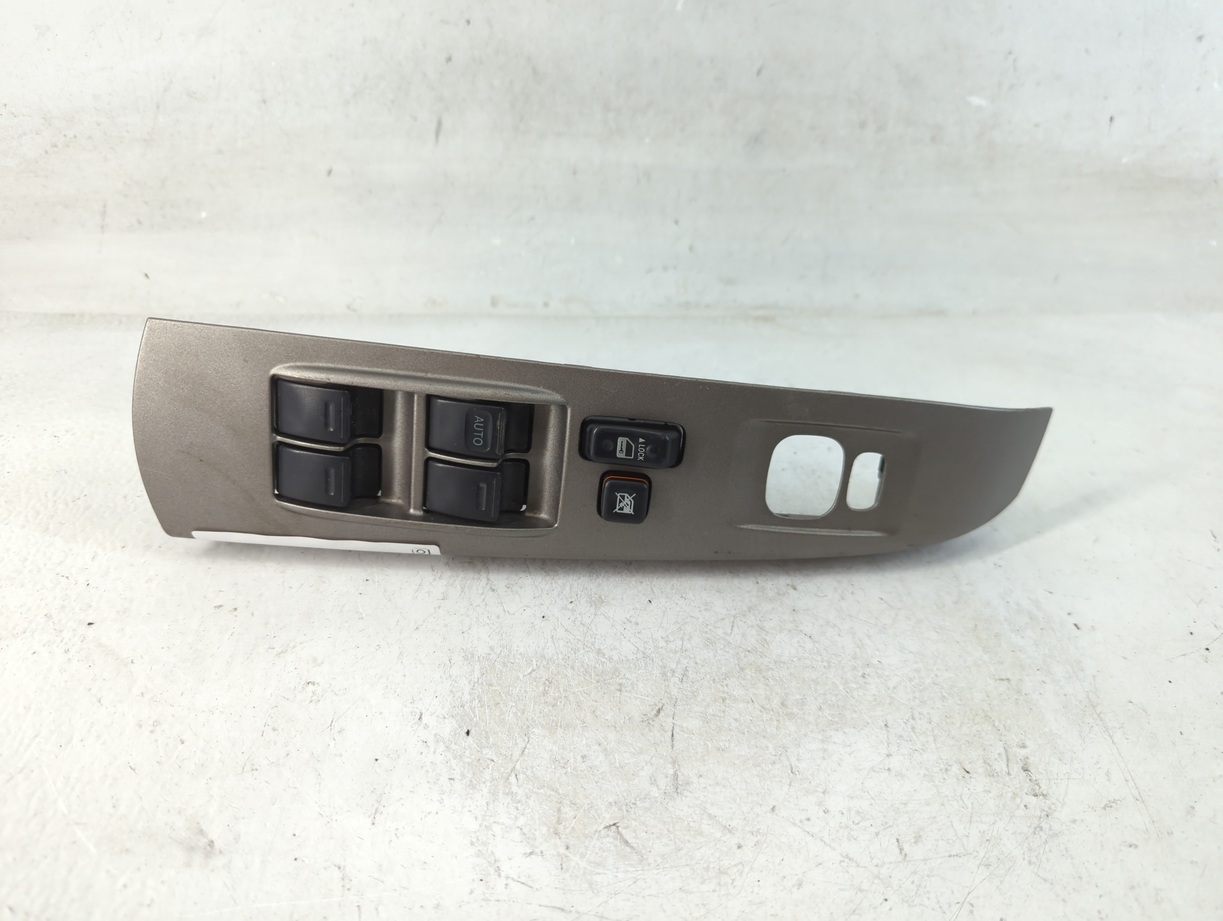 2004-2009 Toyota Prius Driver Left Door Master Power Window Switch 850433 - Oemusedautoparts1.com