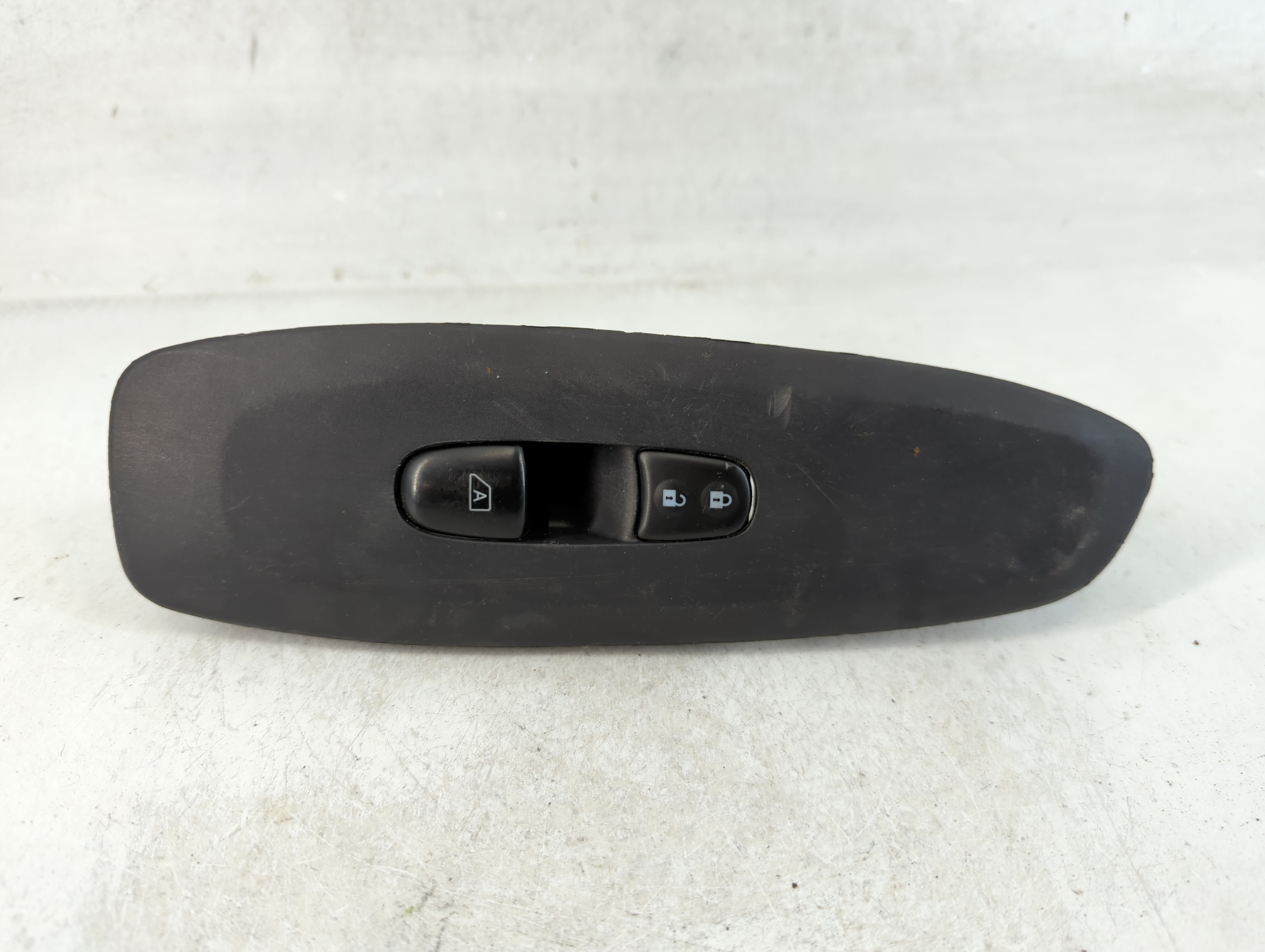 Picture of 2013-2020 Nissan Pathfinder Driver Left Door Master Power Window Switch 850451