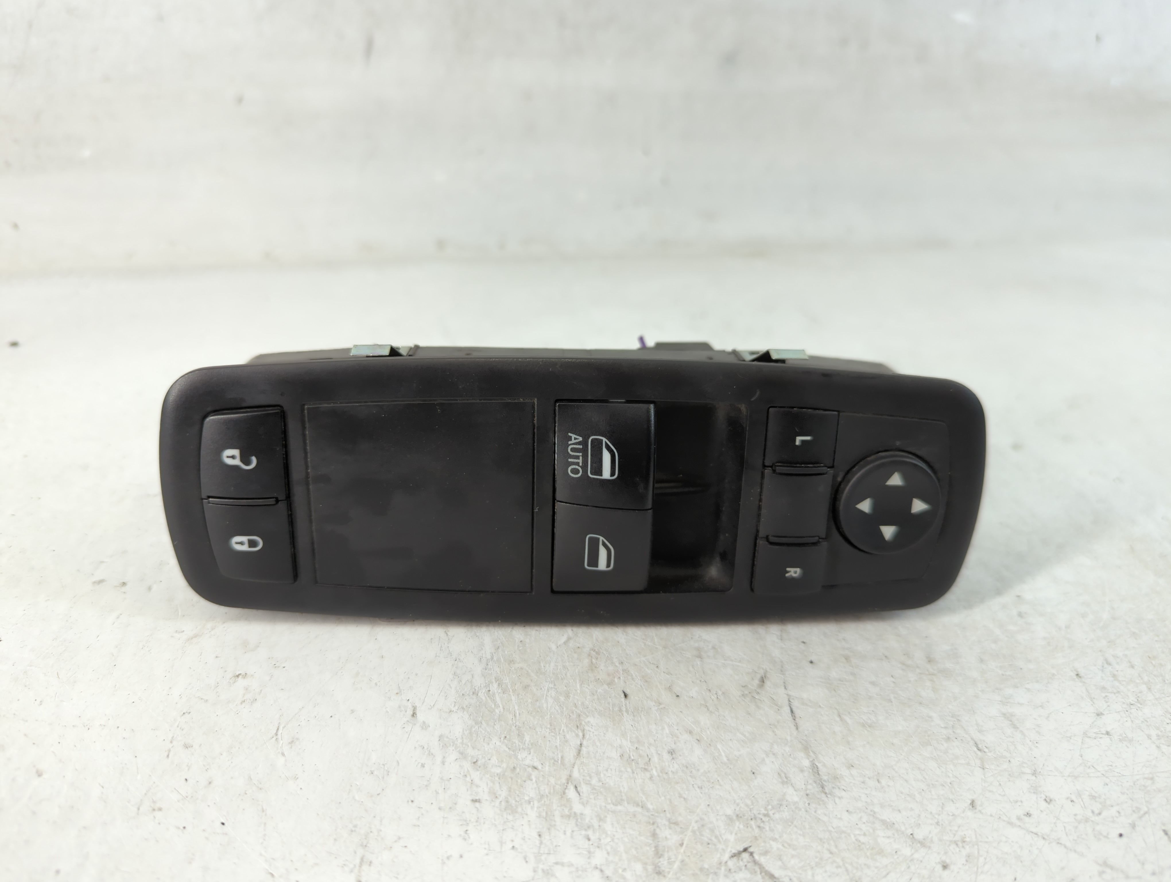 Picture of Dodge Caravan Driver Left Door Master Power Window Switch 68298870aa 850476