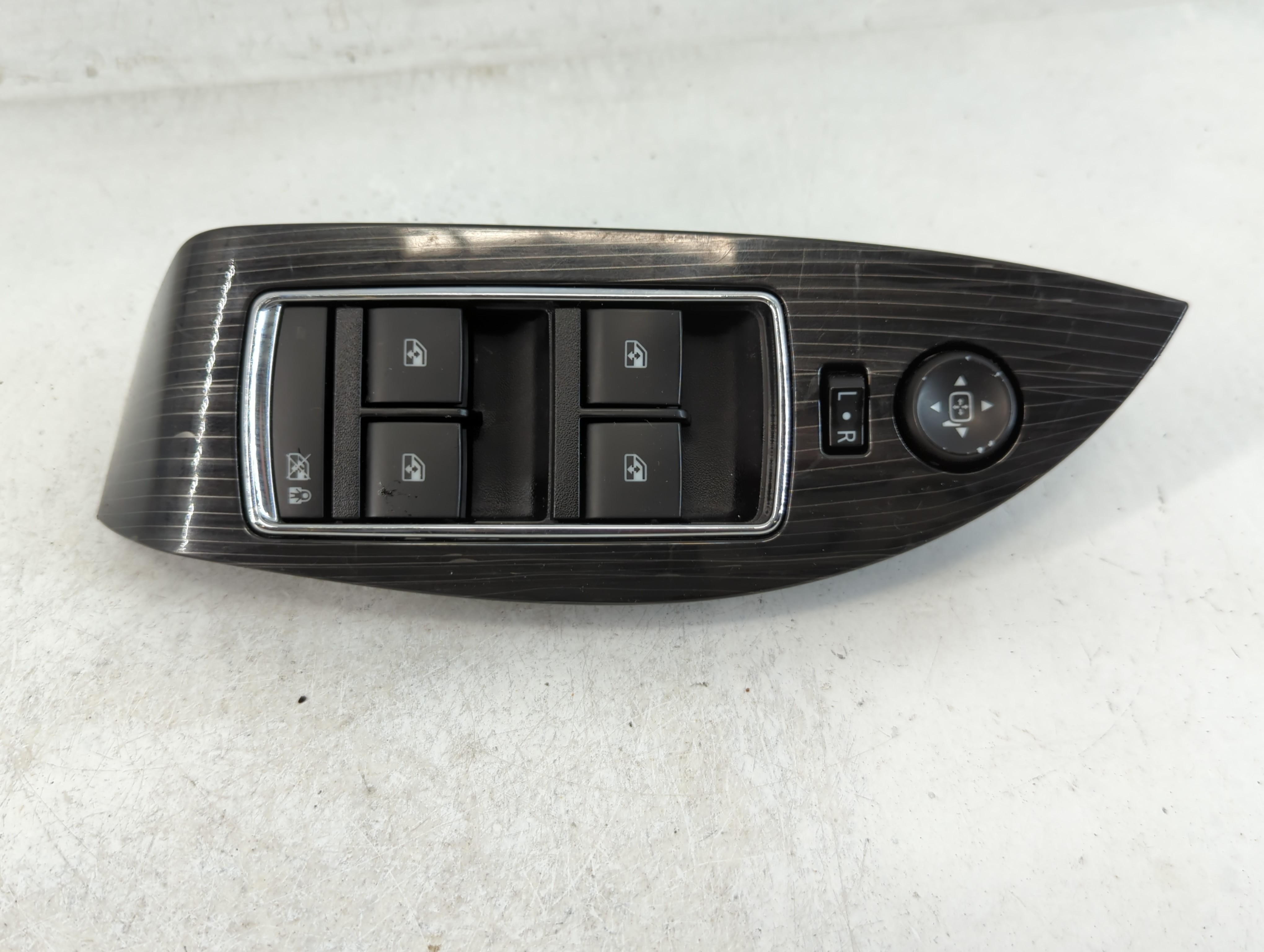Picture of 2014-2020 Chevrolet Impala Driver Left Door Master Power Window Switch 850486