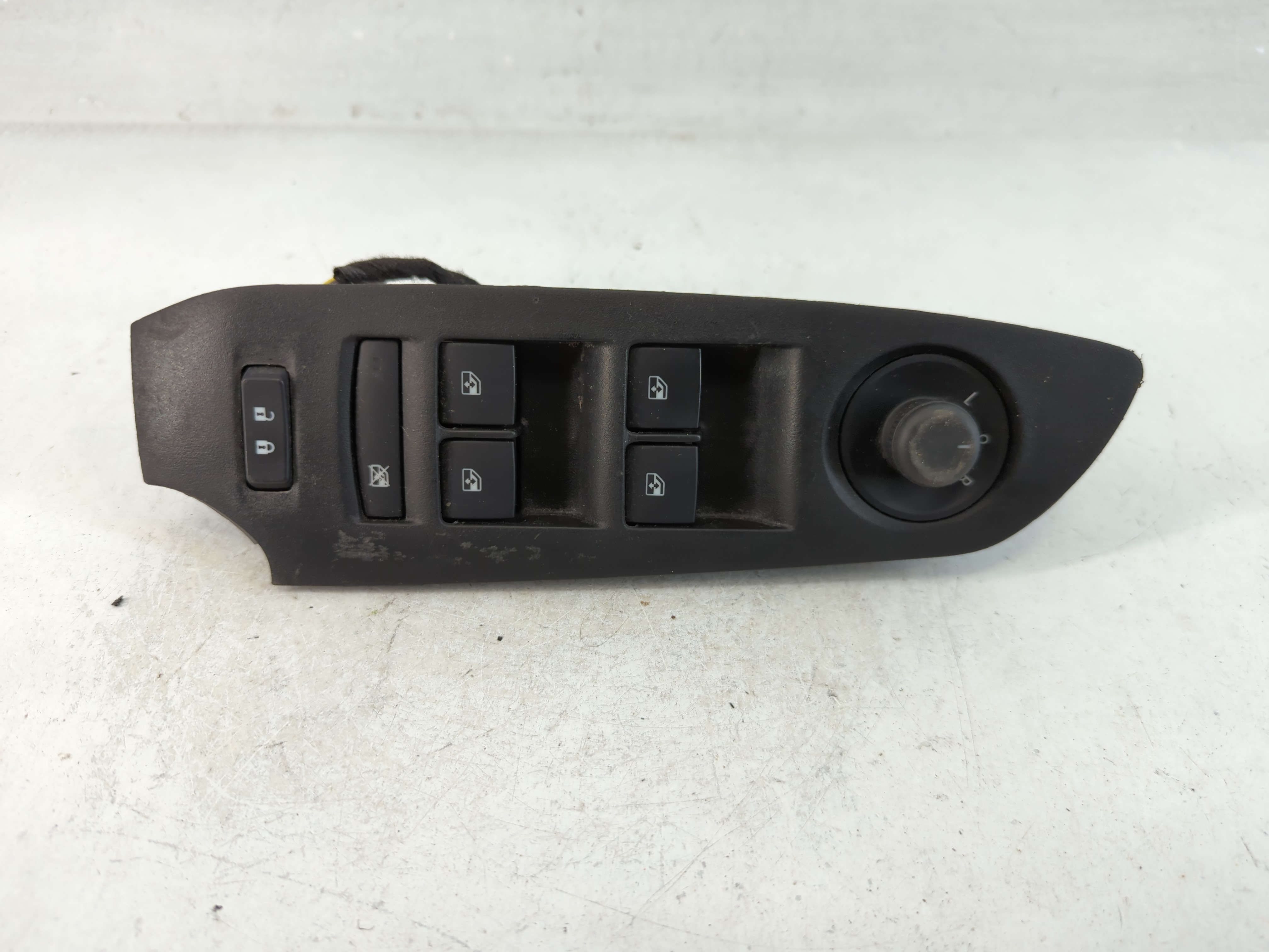 2017-2021 Chevrolet Trax Driver Left Door Master Power Window Switch 850487 - Oemusedautoparts1.com